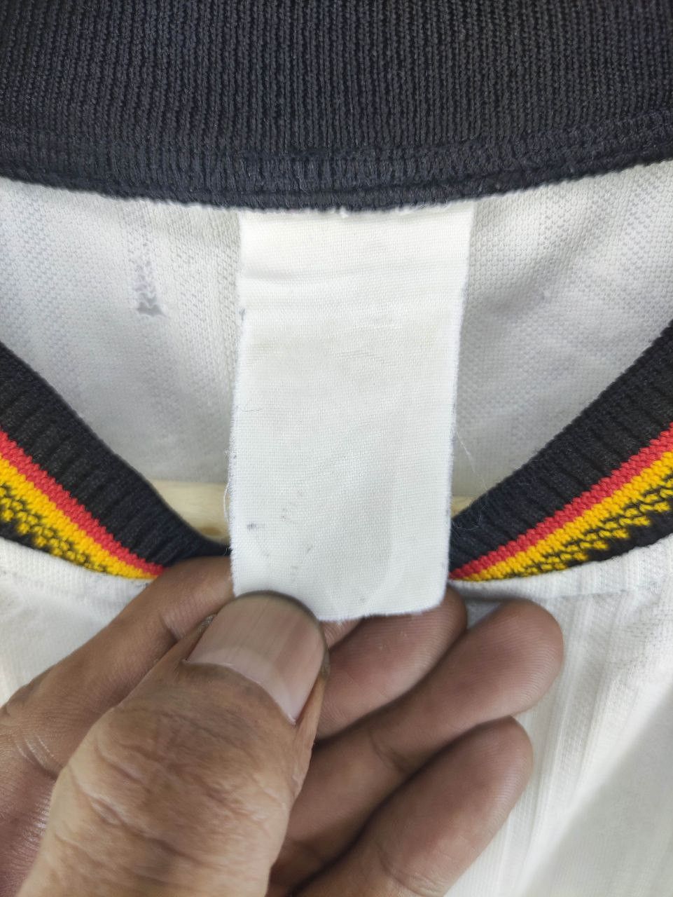 Adidas True Vintage 1996 Adidas German Jerseys Size US L / EU 52-54 / 3 - 14 Thumbnail
