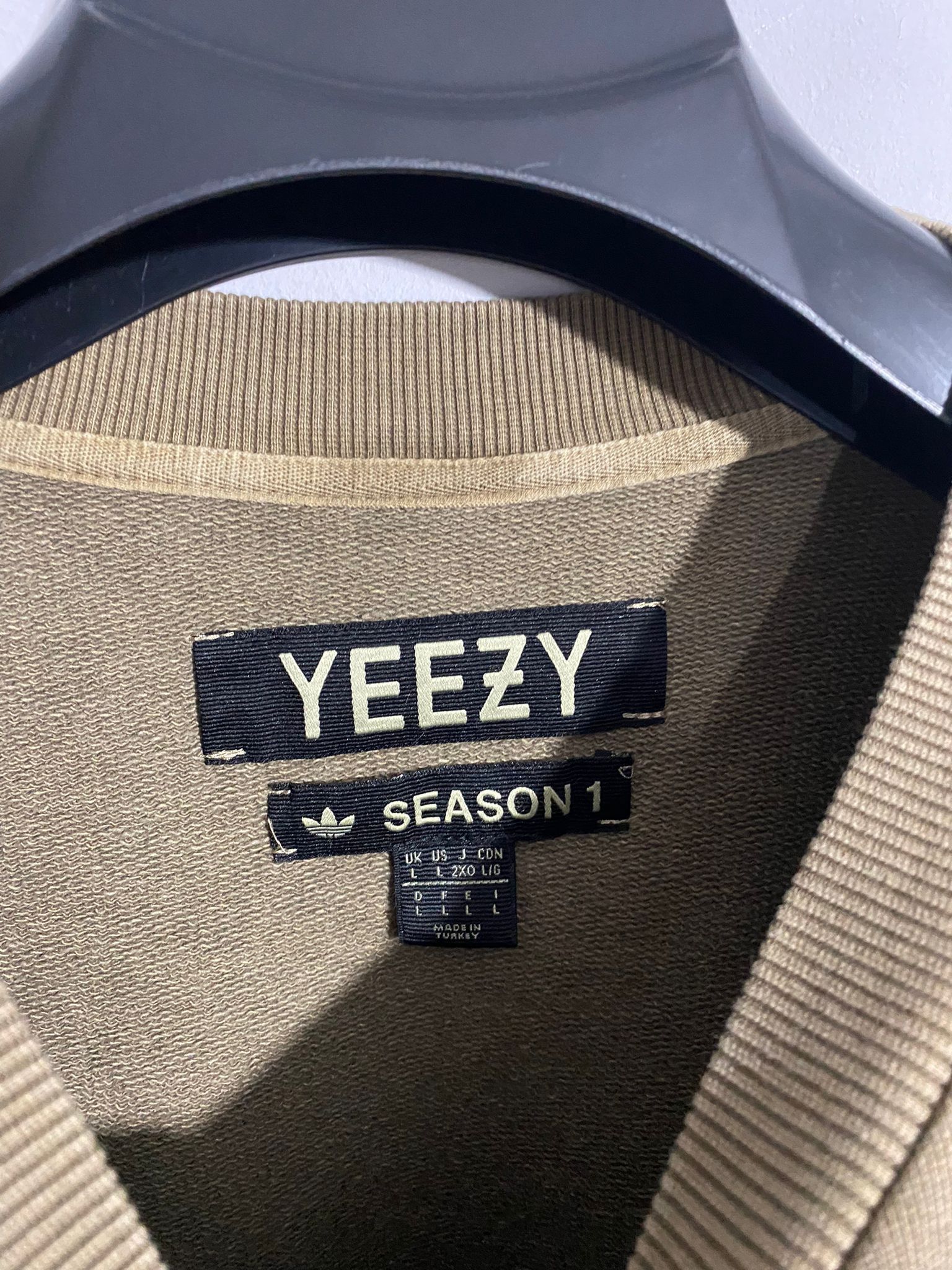 Yeezy Adidas x Yeezy Season 1 Crewneck Sweatshirt Size US L / EU 52-54 / 3 - 4 Thumbnail