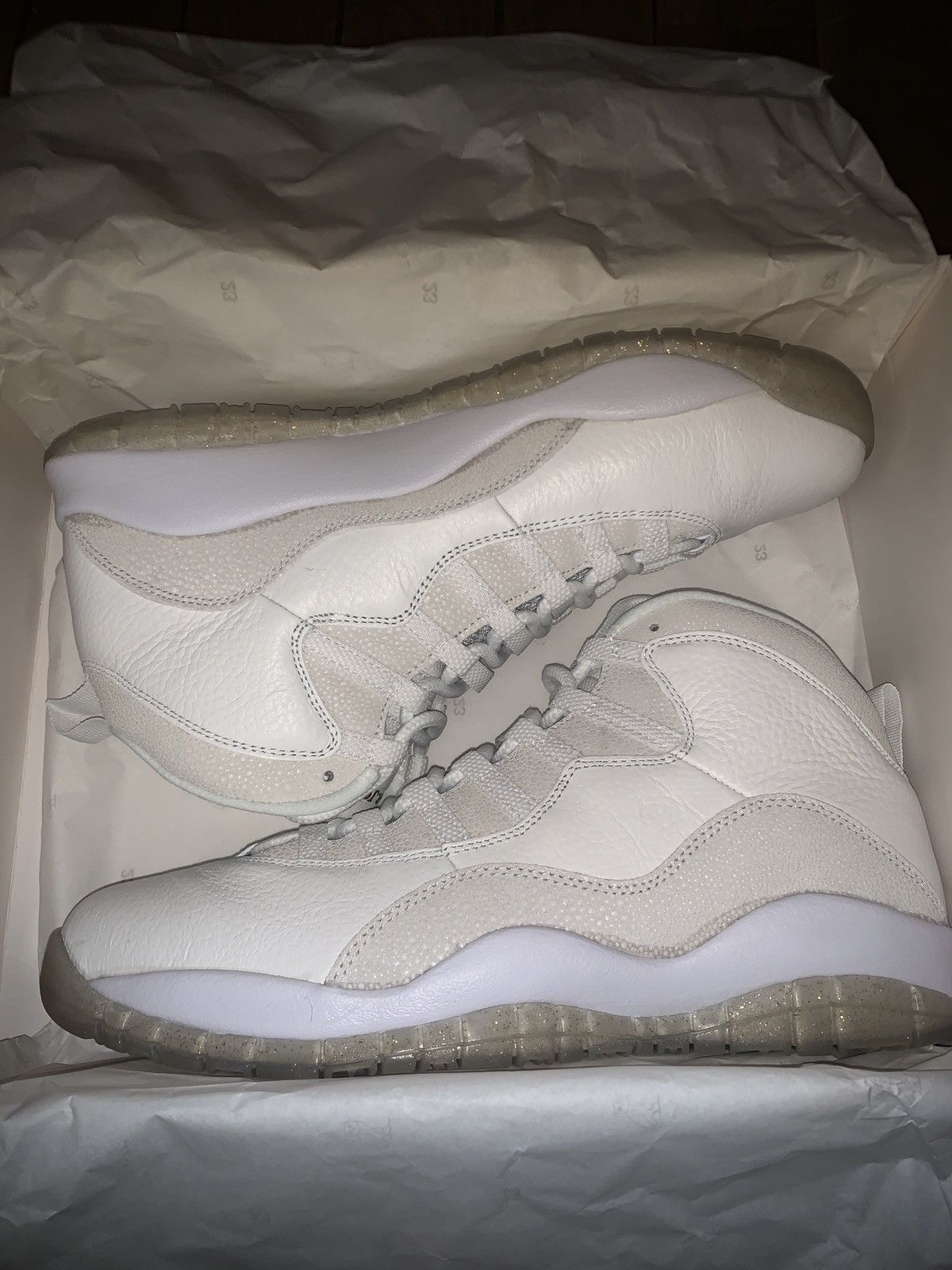 Drake × Jordan Brand × Nike OVO x Air Jordan 10 Retro White 2015 Size US 10.5 / EU 43-44 - 2 Thumbnail