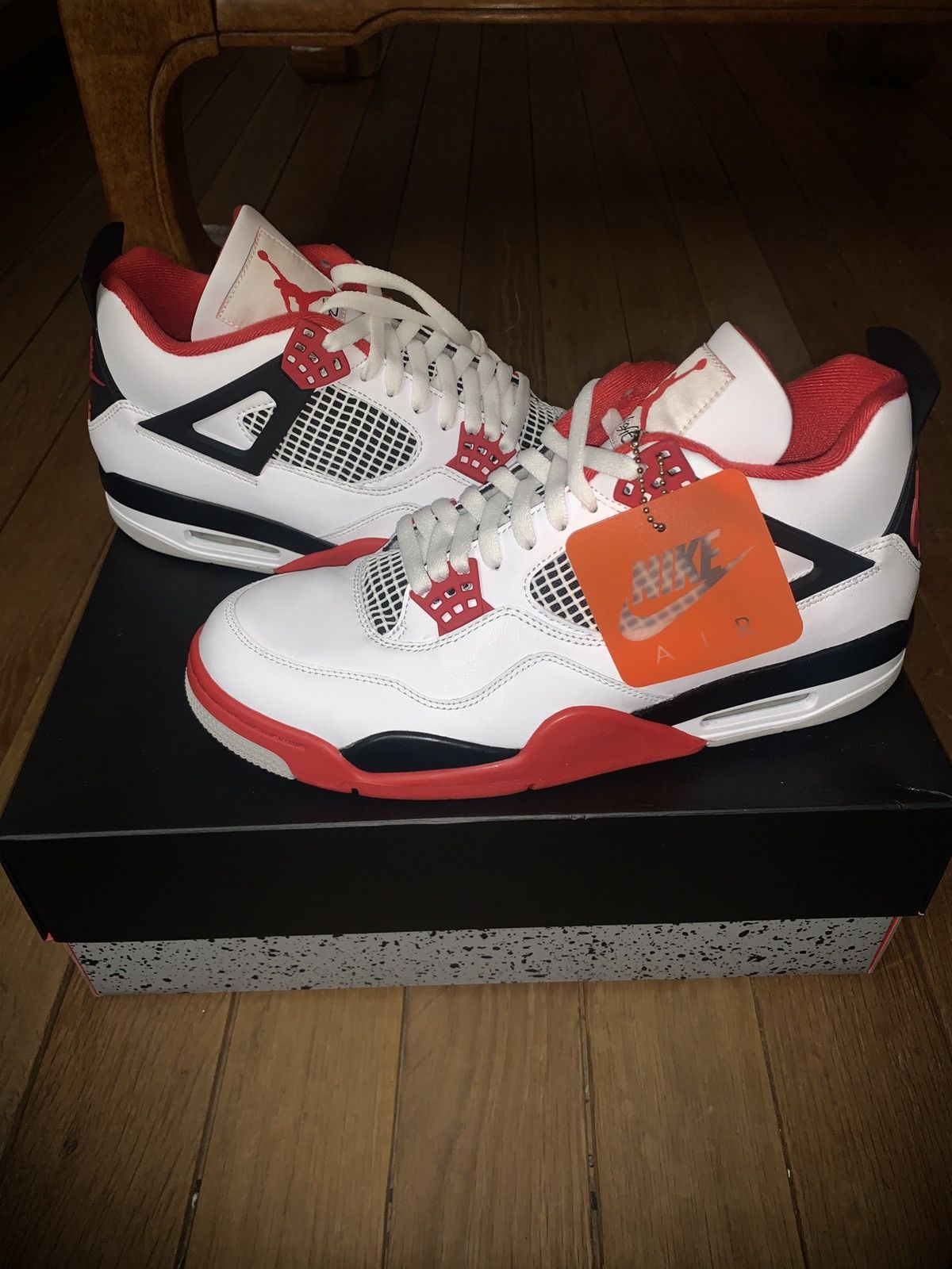 Jordan Brand × Nike Air Jordan 4 Retro White/Fire Red-Black-tech Grey Blanc/Noir Size US 11.5 / EU 44-45 - 3 Thumbnail