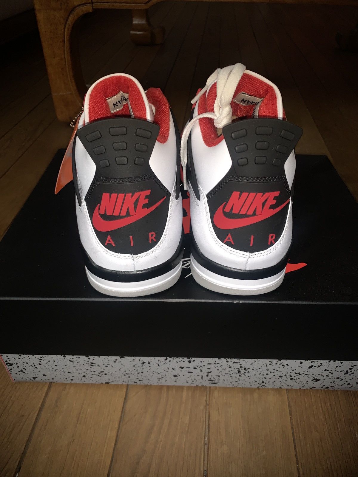 Jordan Brand × Nike Air Jordan 4 Retro White/Fire Red-Black-tech Grey Blanc/Noir Size US 11.5 / EU 44-45 - 5 Thumbnail