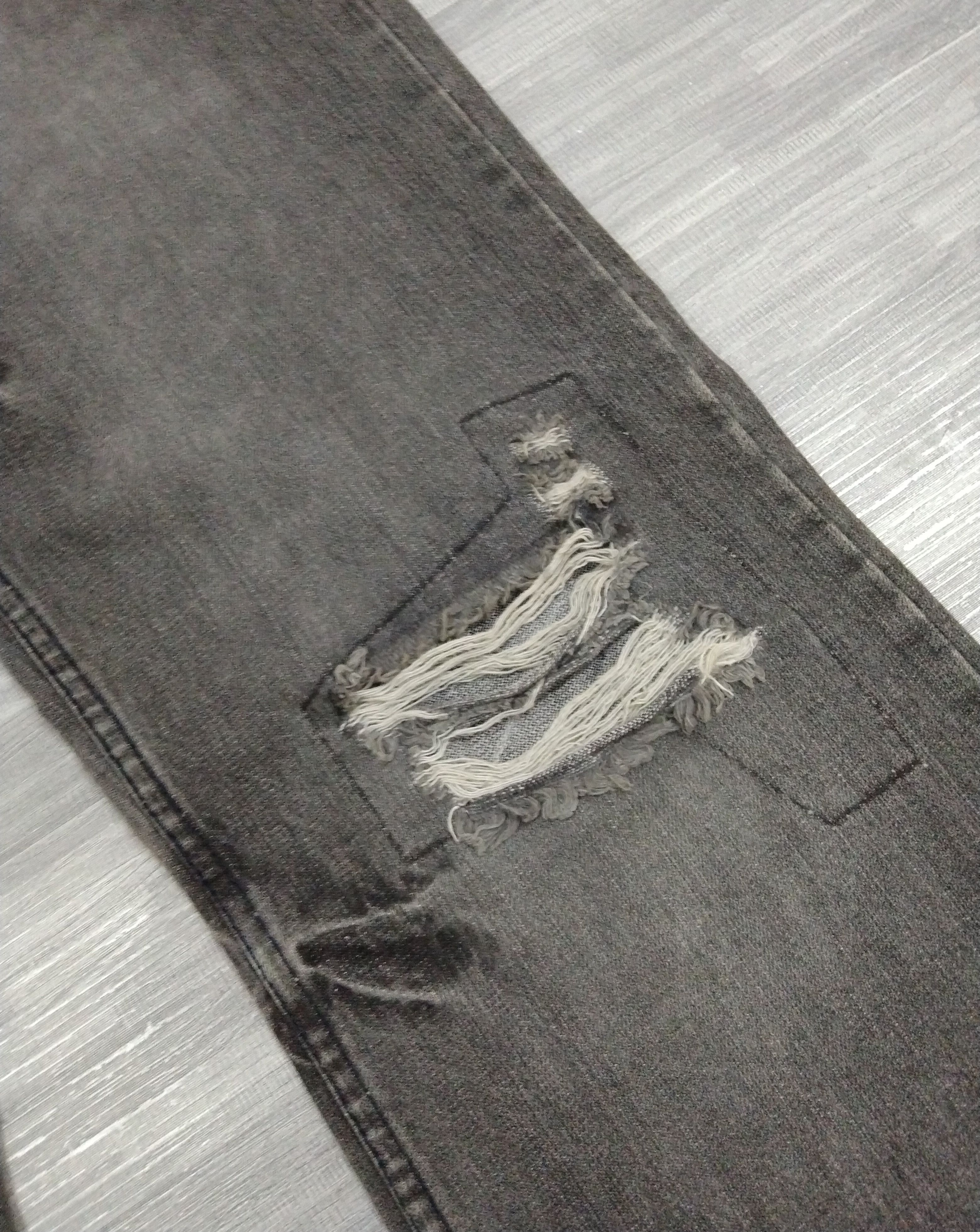 Japanese Brand FLARED🔥SUPER SICK RIPED POINT LOMA DENIM PANTS Size US 31 - 7 Thumbnail