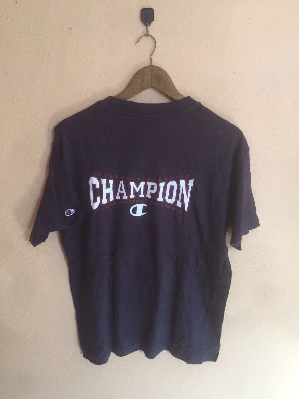 Champion × Vintage Rare Vintage champion tee spellout Size US M / EU 48-50 / 2 - 1 Thumbnail
