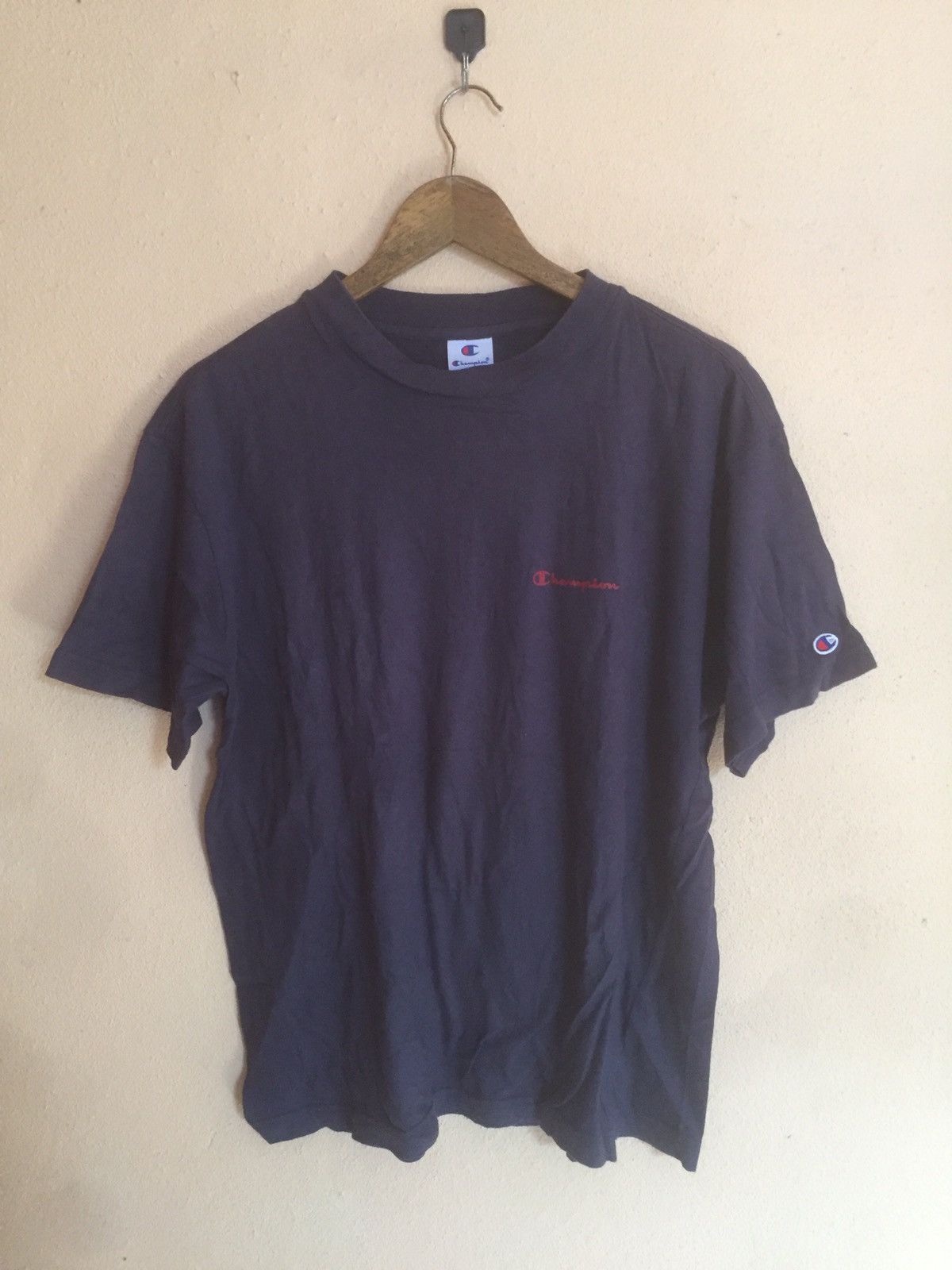 Champion × Vintage Rare Vintage champion tee spellout Size US M / EU 48-50 / 2 - 2 Thumbnail