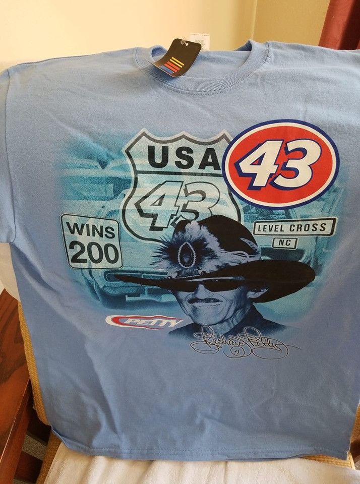 NASCAR × Vintage NASCAR Vintage Richard Petty #43 STP XLarge Blue Tee Size US XL / EU 56 / 4 - 2 Thumbnail