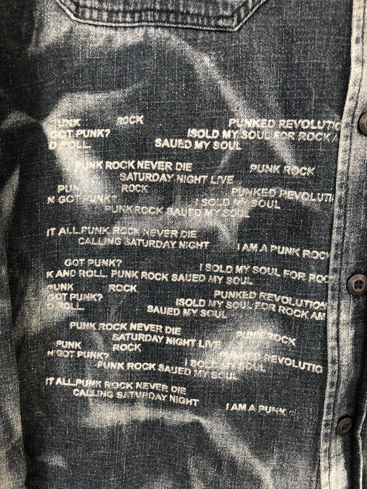 BERNINGS SHO "PUNK ROCK NEVER DIE" Poems Anarchy Denim Shirt Size US L / EU 52-54 / 3 - 2 Thumbnail