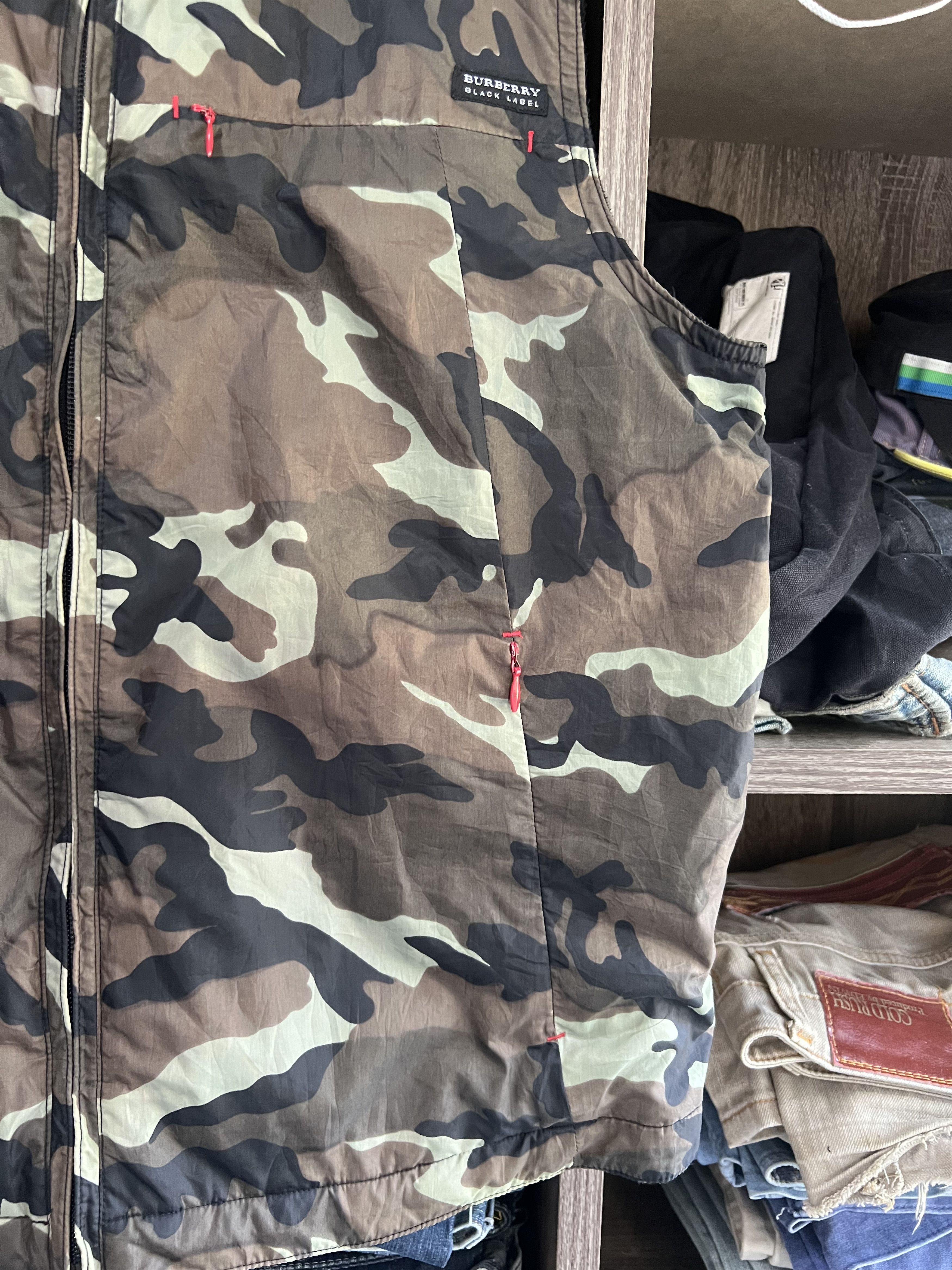 🔥Rare Reversible Burberry Black Label Camo Vest