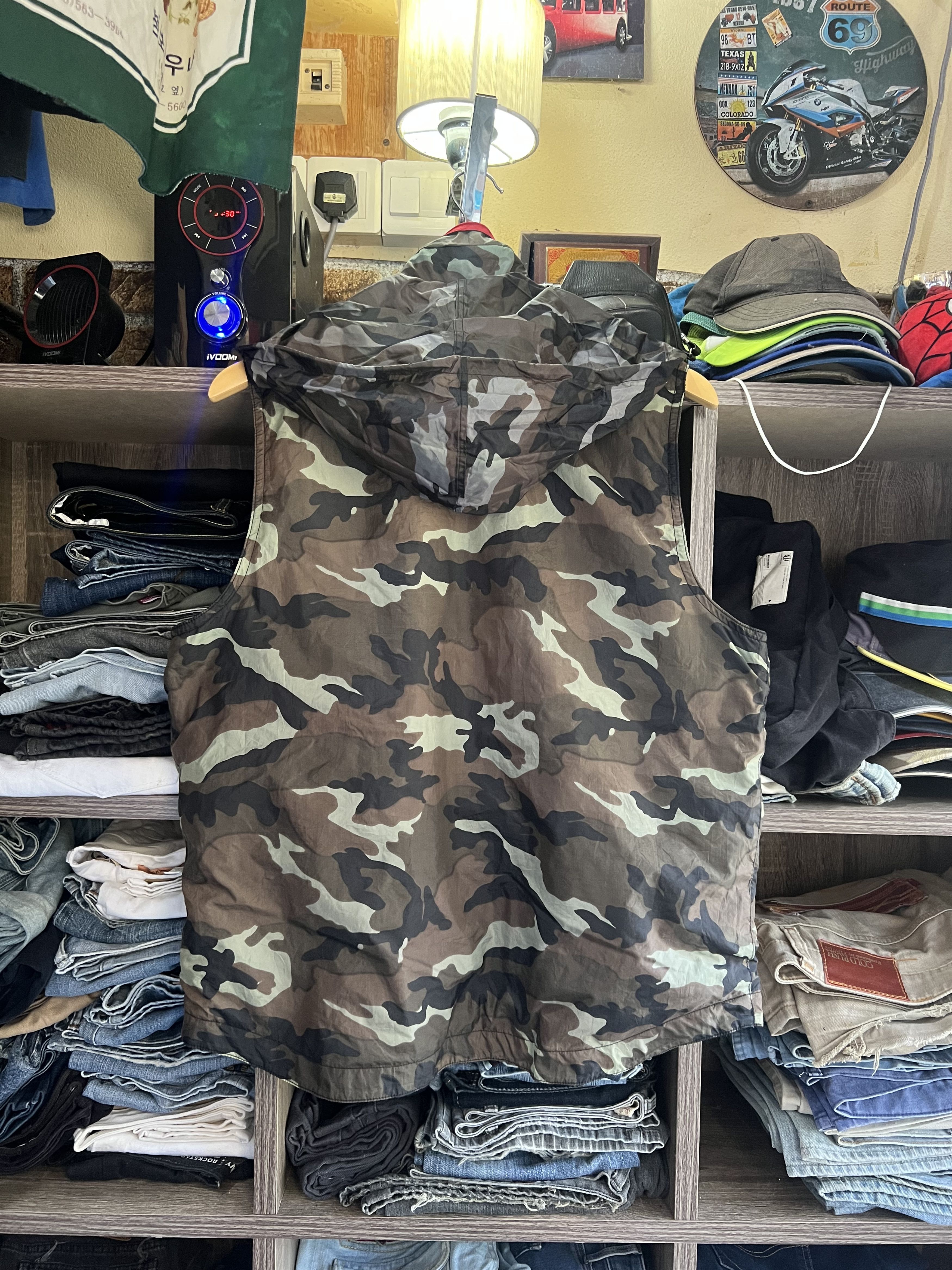 🔥Rare Reversible Burberry Black Label Camo Vest