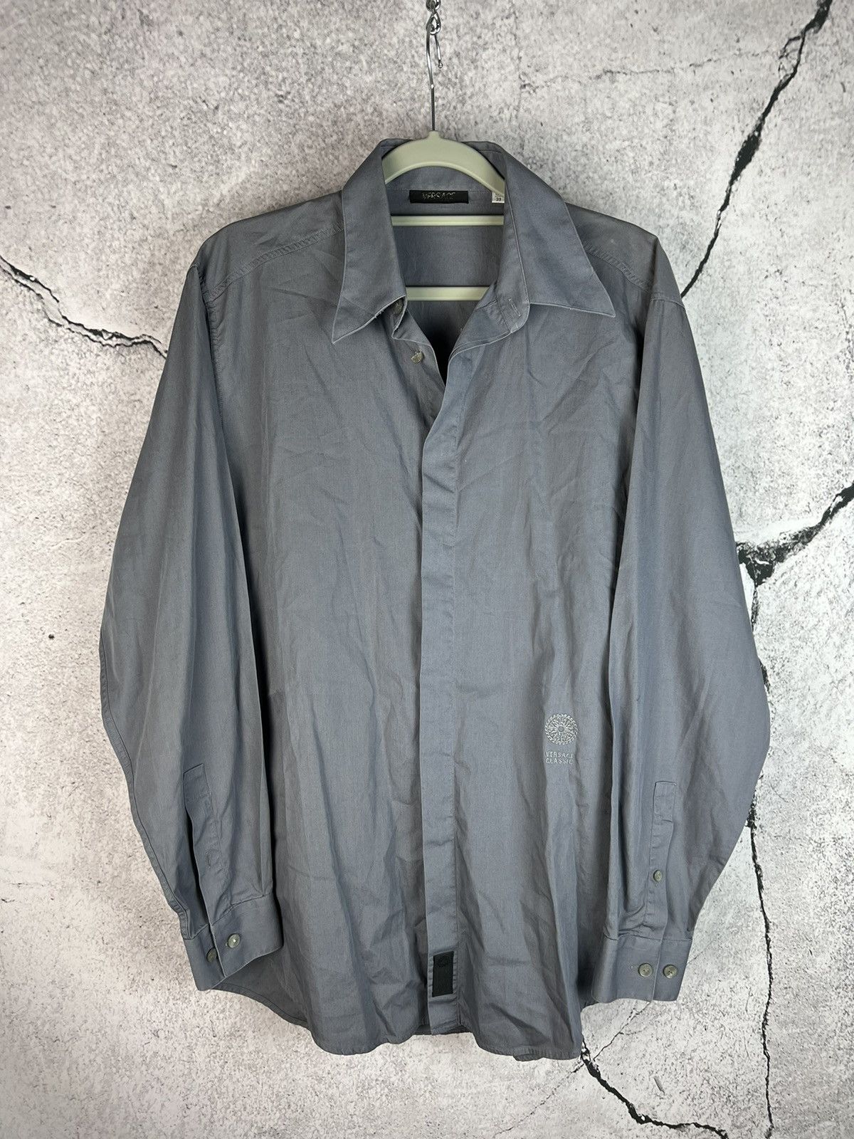 Designer Versace Classic V2 vintage logo button up shirt Size US M / EU 48-50 / 2 - 1 Thumbnail