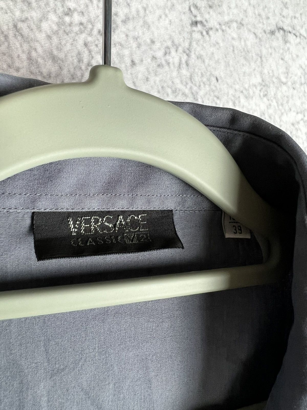 Designer Versace Classic V2 vintage logo button up shirt Size US M / EU 48-50 / 2 - 4 Thumbnail
