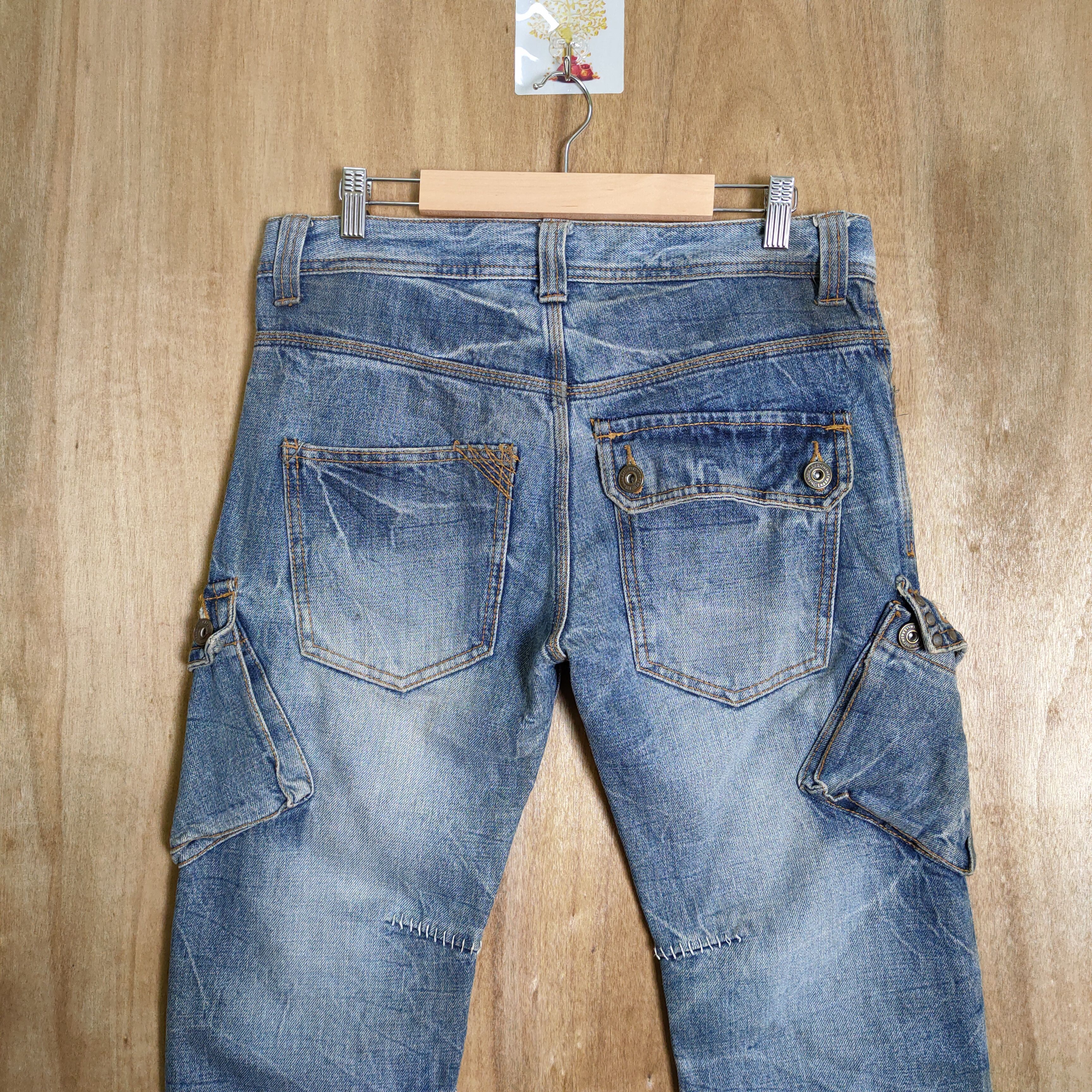 Japanese Brand VINTAGE JAPANESE BRAND FADED DENIM JEAN CARGO PANTS Size US 32 / EU 48 - 5 Thumbnail