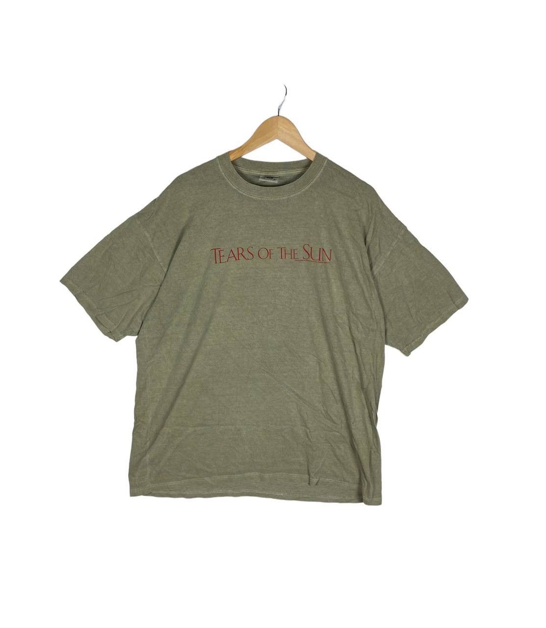 Band Tees × Vintage Vintage 90s Movie Tear Of The Sun Tshirt Size US XL / EU 56 / 4 - 1 Thumbnail
