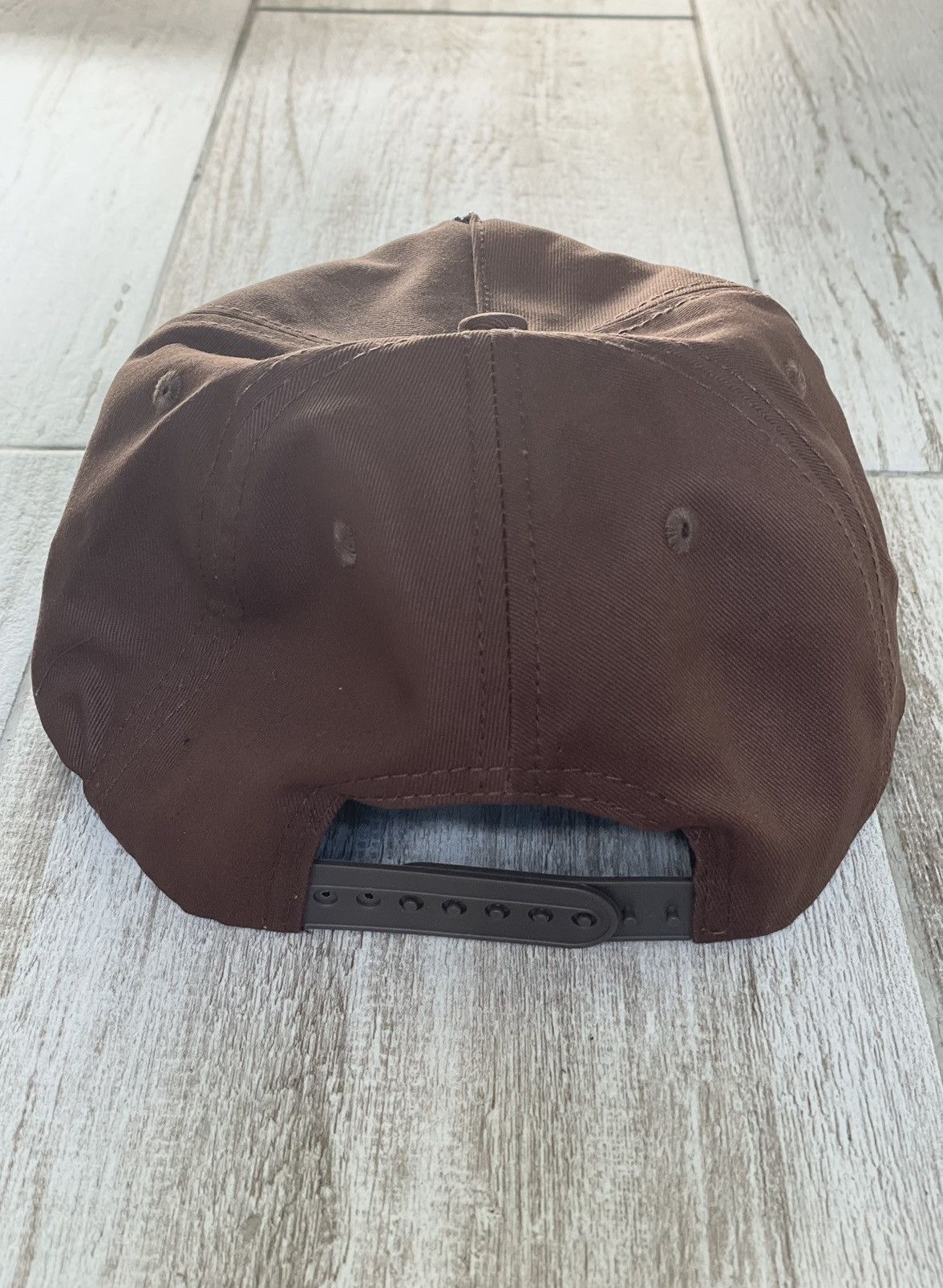 Mastermind Japan × Travis Scott Cactus Jack for Mastermind Hat Skull Brown Rhinestones Size ONE SIZE - 4 Thumbnail