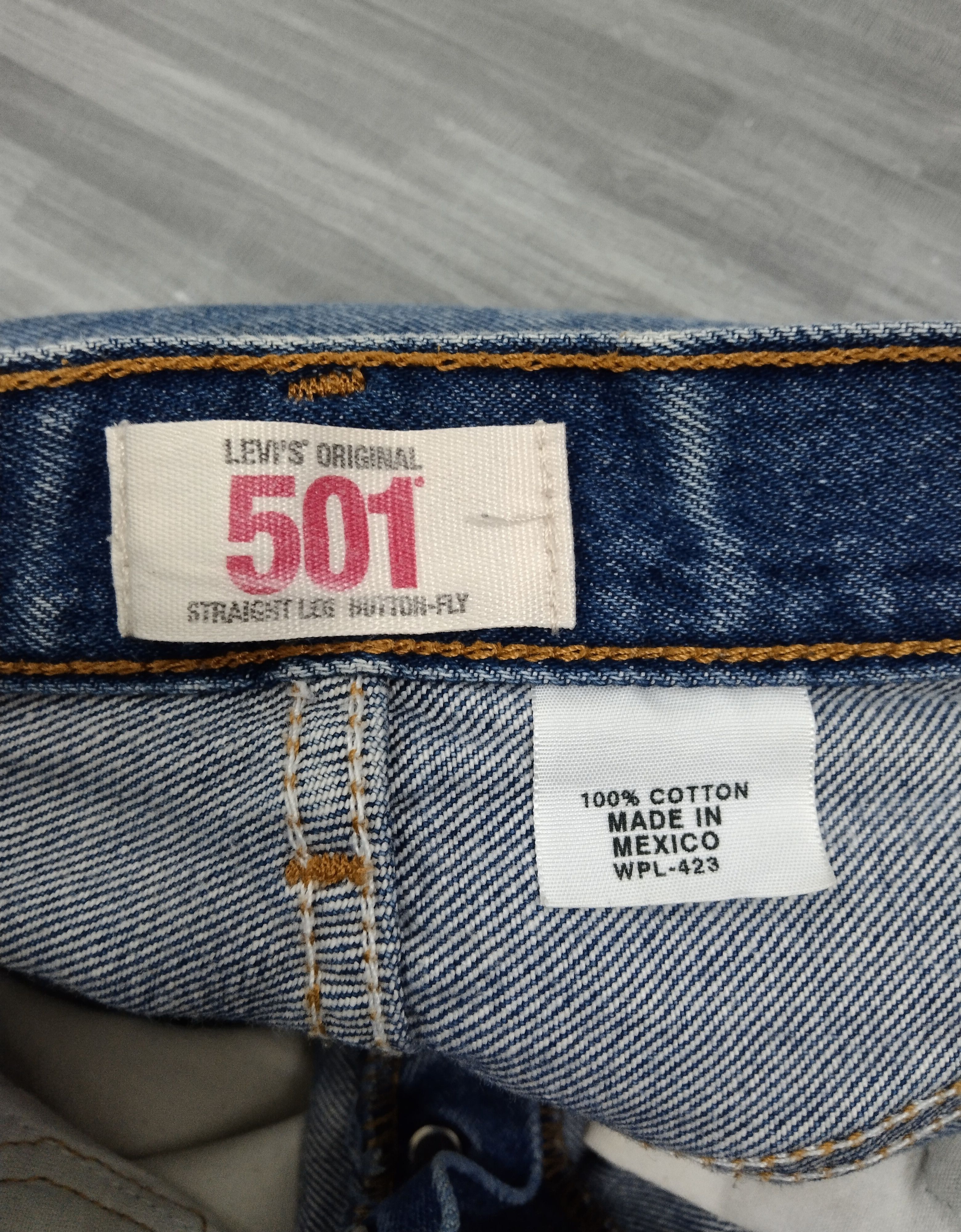 Levi's VINTAGE 2000s LEVIS 501 DENIM PANTS Size US 30 / EU 46 - 9 Thumbnail