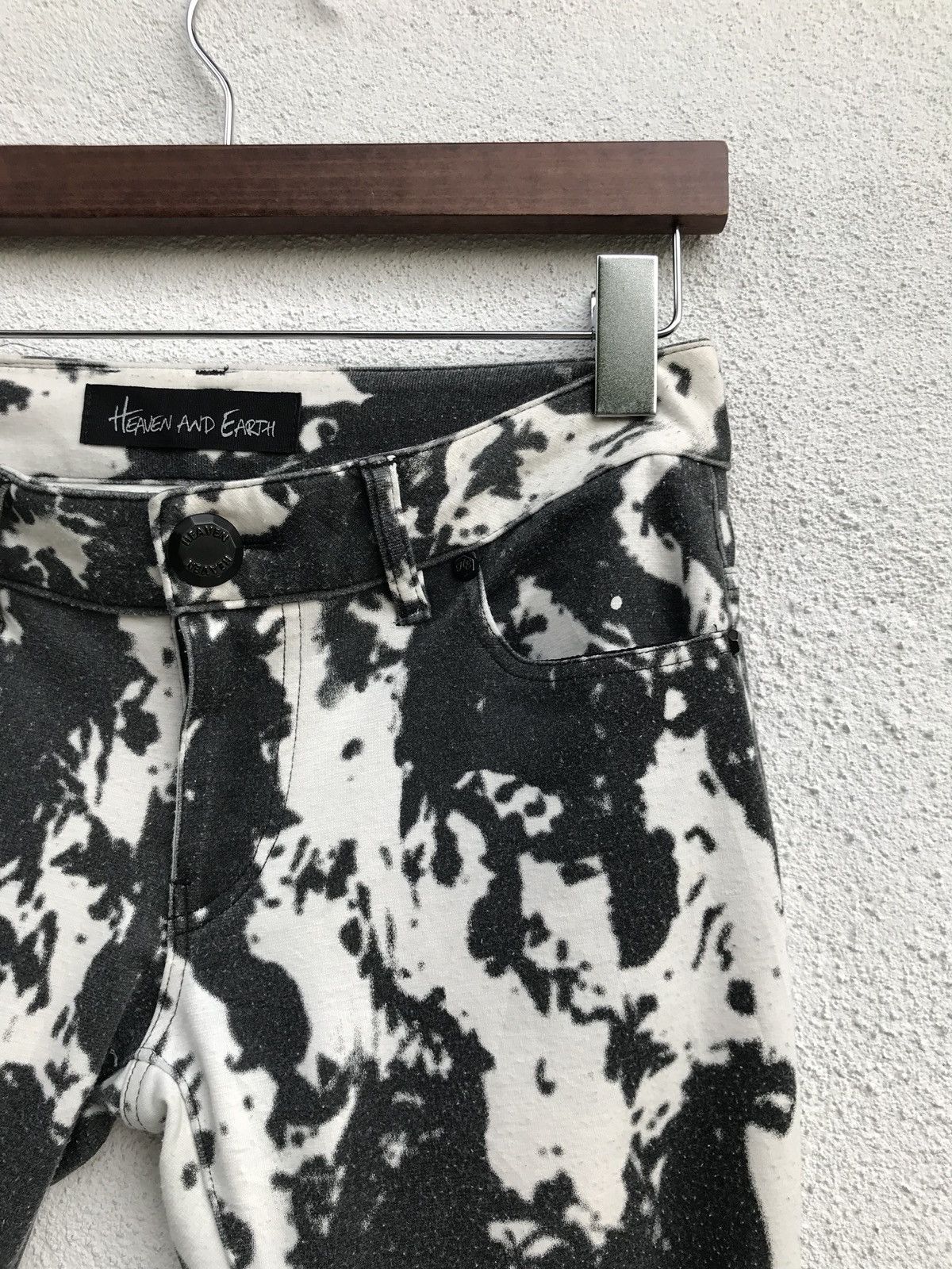 Designer × Japanese Brand Japanese Brand HEAVEN & EARTH Skinny Fits Pants Size US 27 - 9 Thumbnail