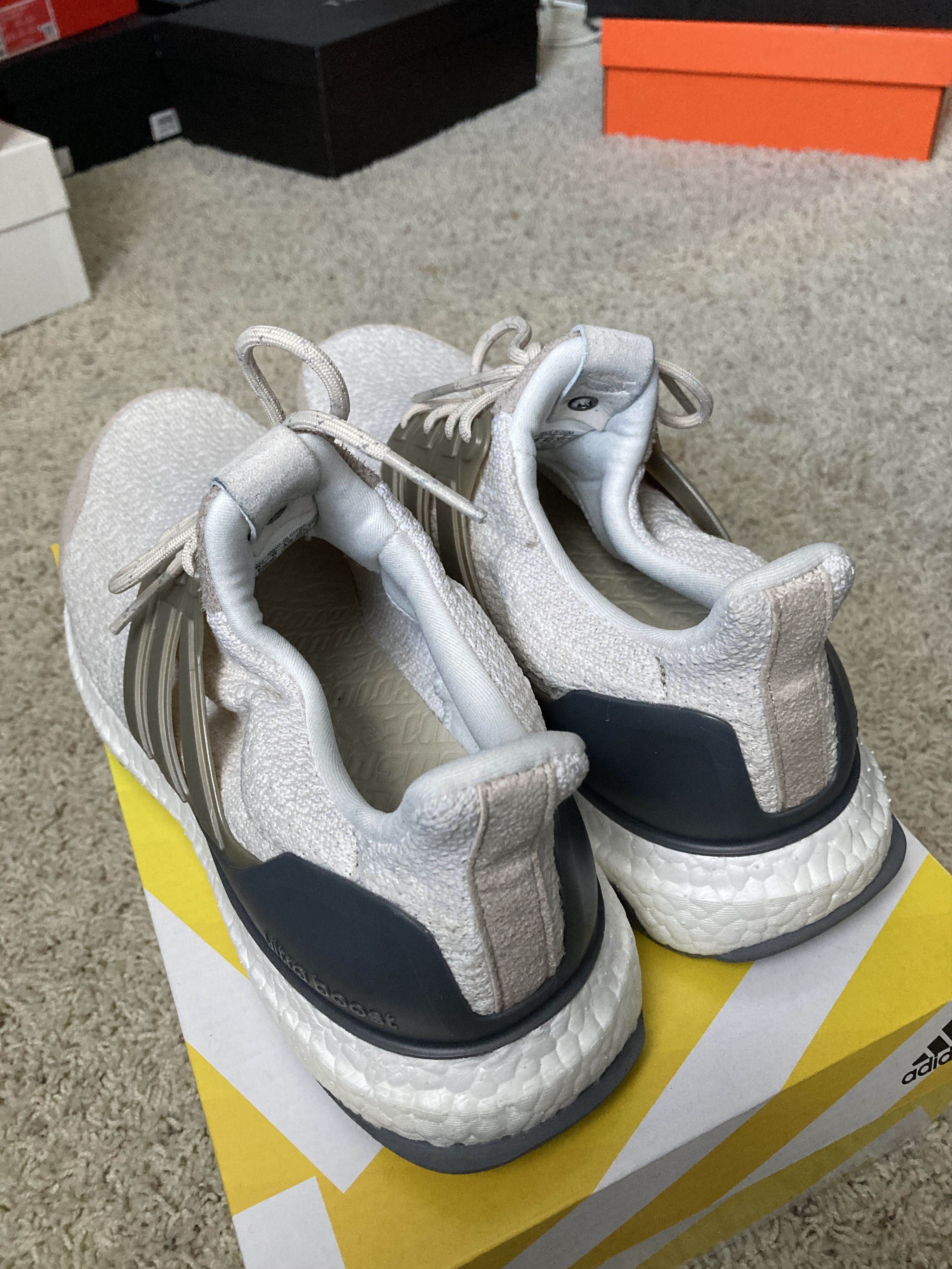Adidas Ultraboost Lux VINTAGE WHITE/CHALK WHITE/CLEAR BROWN DB0338 Size US 8.5 / EU 41-42 - 6 Thumbnail