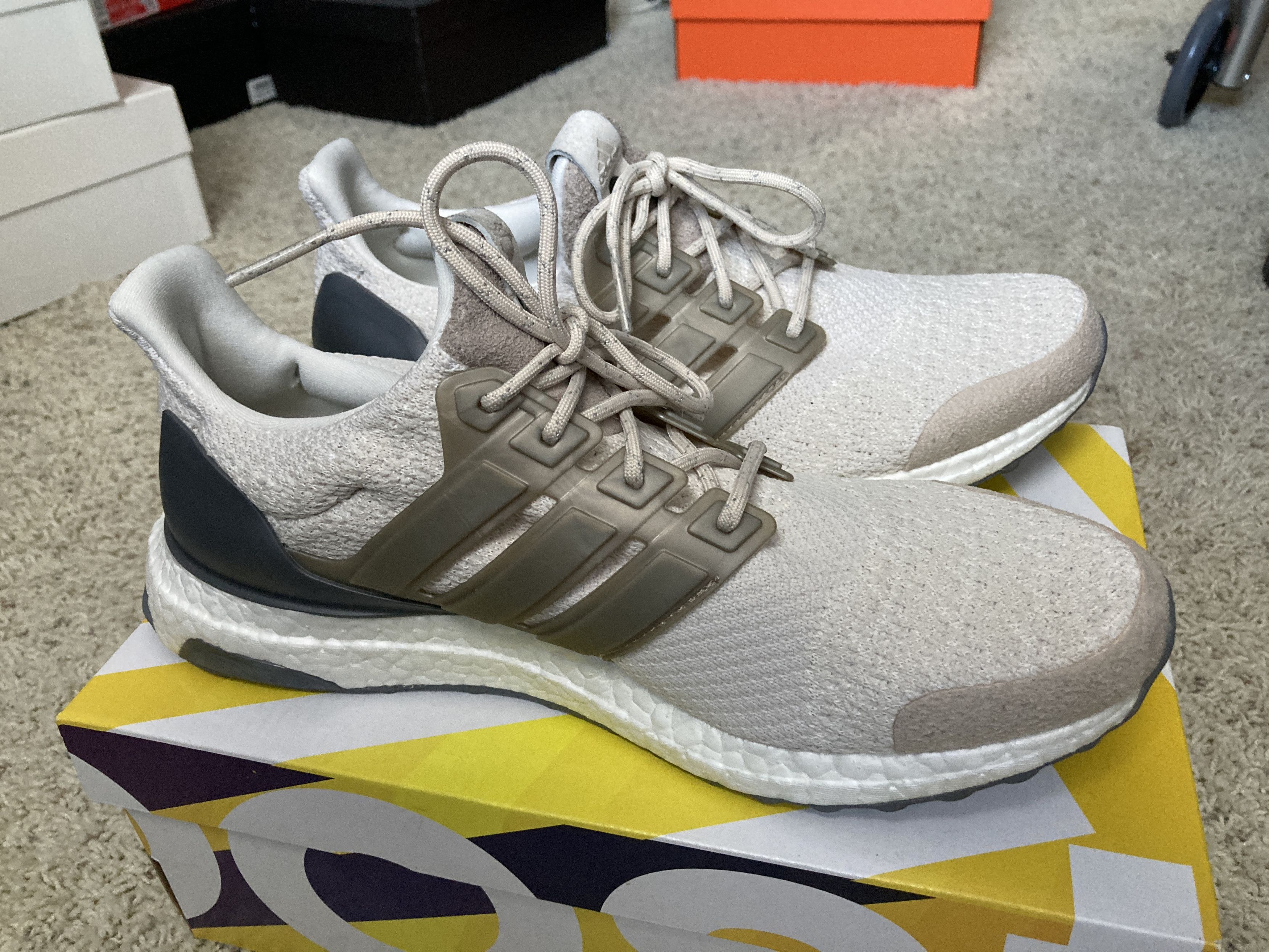 Adidas Ultraboost Lux VINTAGE WHITE/CHALK WHITE/CLEAR BROWN DB0338 Size US 8.5 / EU 41-42 - 5 Thumbnail