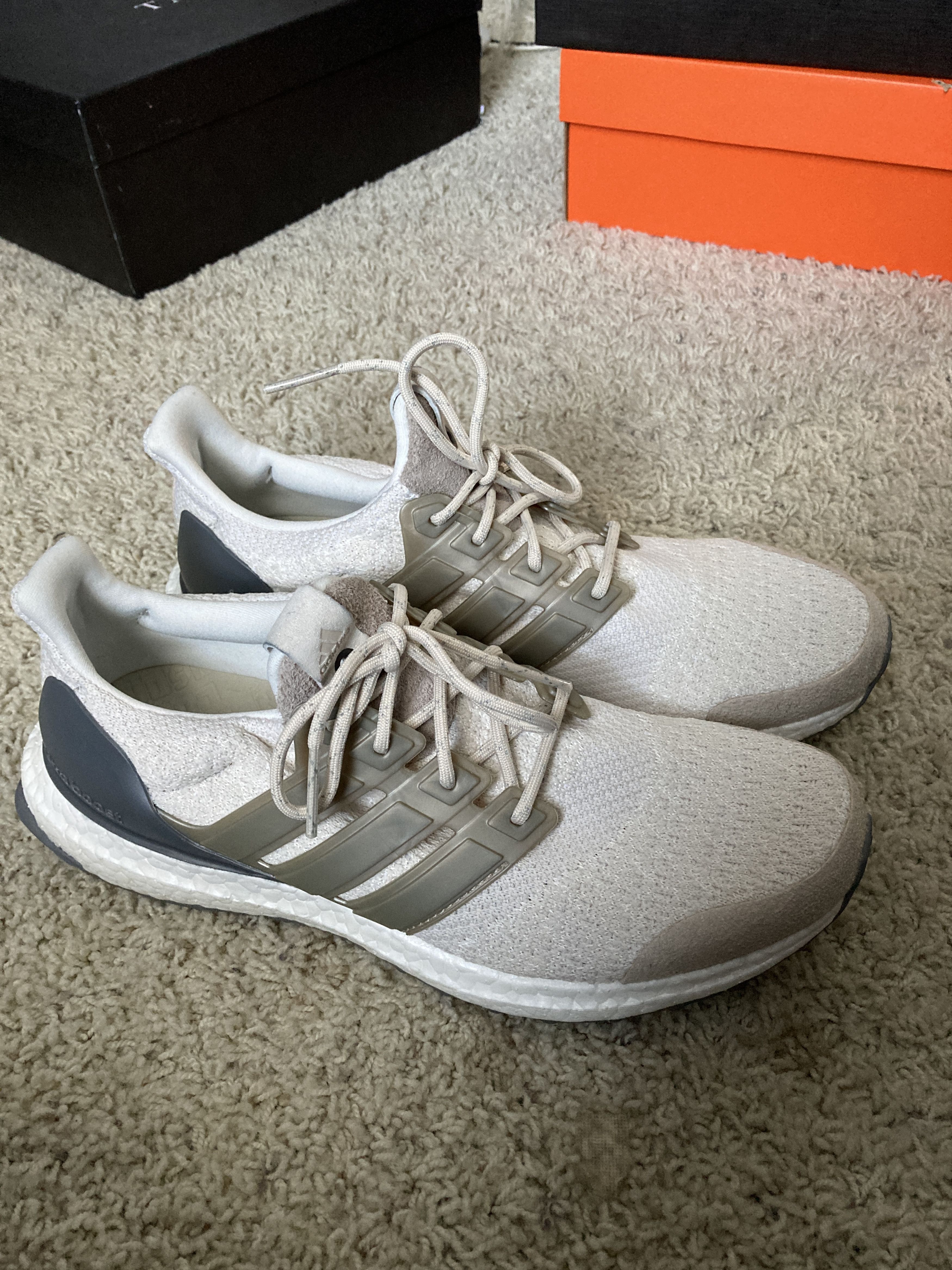 Adidas Ultraboost Lux VINTAGE WHITE/CHALK WHITE/CLEAR BROWN DB0338 Size US 8.5 / EU 41-42 - 3 Thumbnail