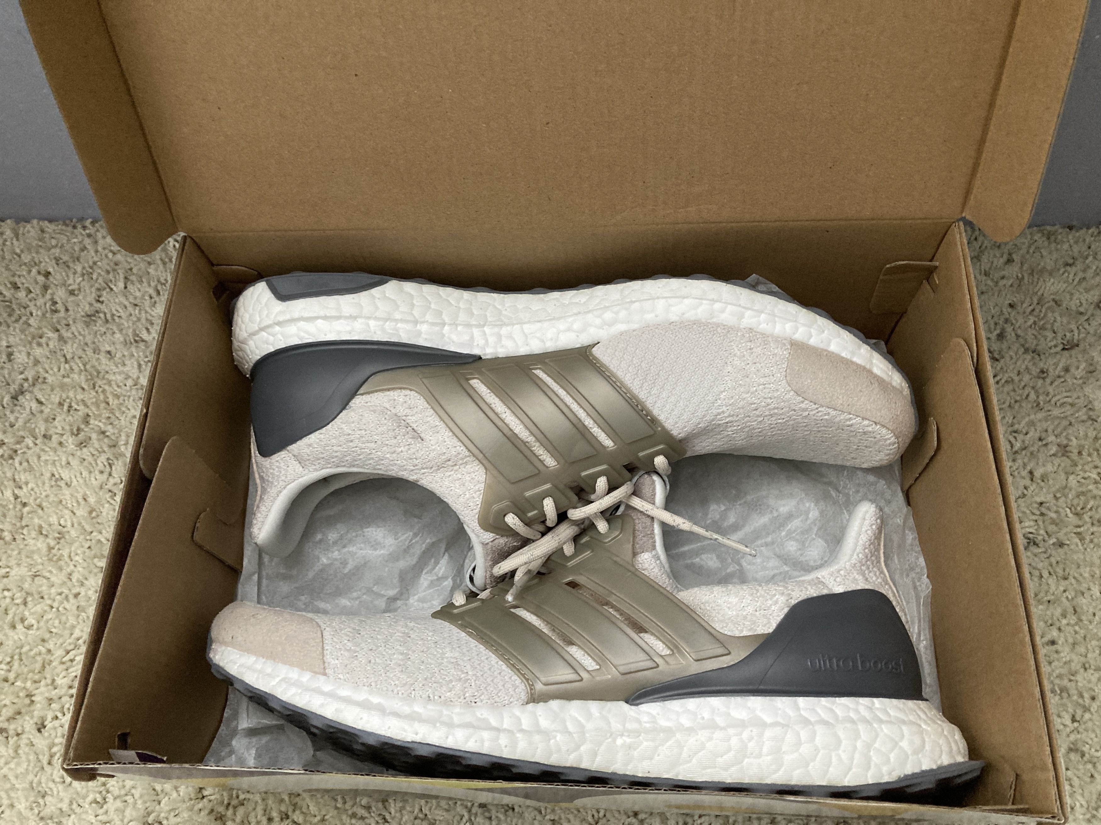Adidas Ultraboost Lux VINTAGE WHITE/CHALK WHITE/CLEAR BROWN DB0338 Size US 8.5 / EU 41-42 - 13 Thumbnail