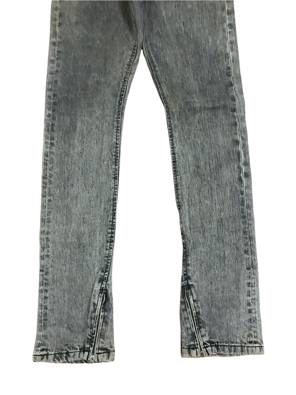 Buffalo Bobs Distressed Punk Rock Skinny Leg Zipper Jeans