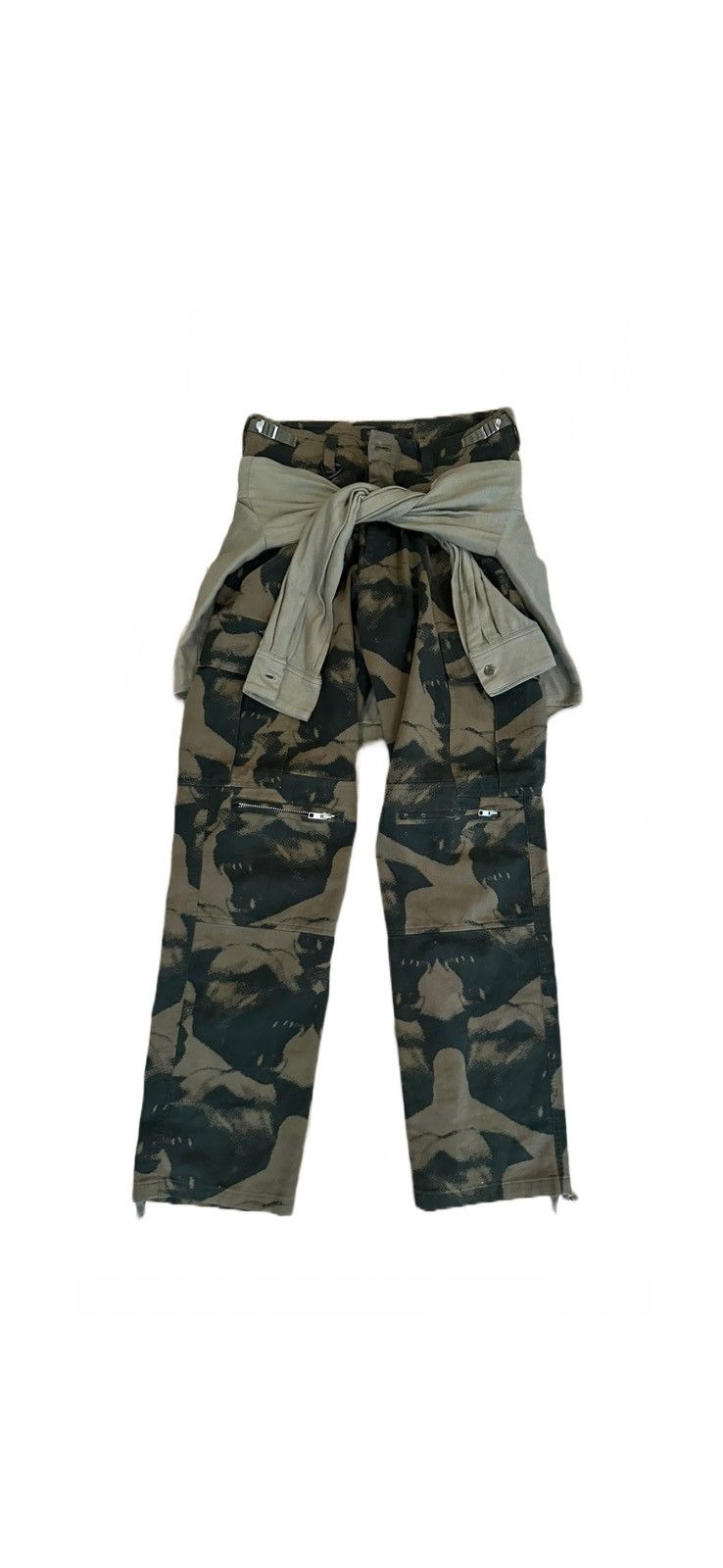 Undercover UNDERCOVER AW03 PAPER DOLL DOG CAMO CARGO PANTS | Grailed