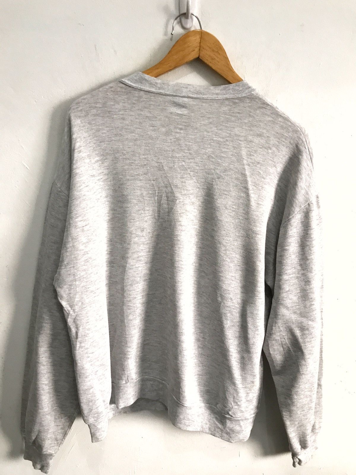 Mickey Mouse × Vintage Vintage Mickey Mouse Made In USA Crewneck Sweatshirt Size US L / EU 52-54 / 3 - 2 Thumbnail