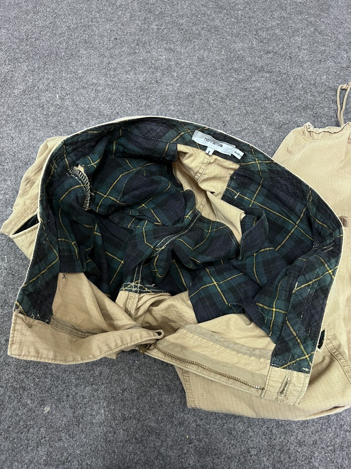 Japanese Brand × Nonnative Japanese brand Nonnative parachute Cargo trousers pants Size US 32 / EU 48 - 15 Thumbnail
