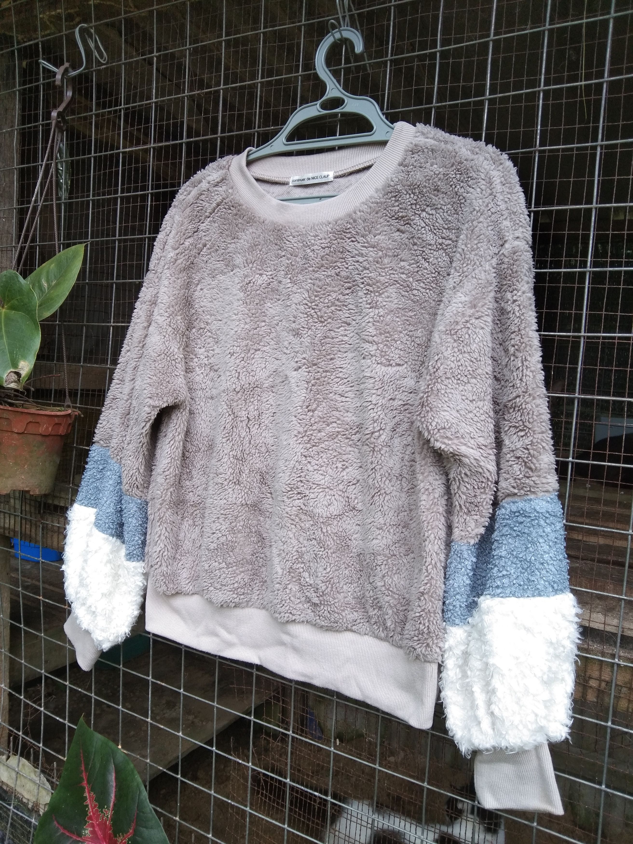 Japanese Brand Continuer de Nice Claup Faux fur Cropped Sweater Size M / US 6-8 / IT 42-44 - 2 Thumbnail