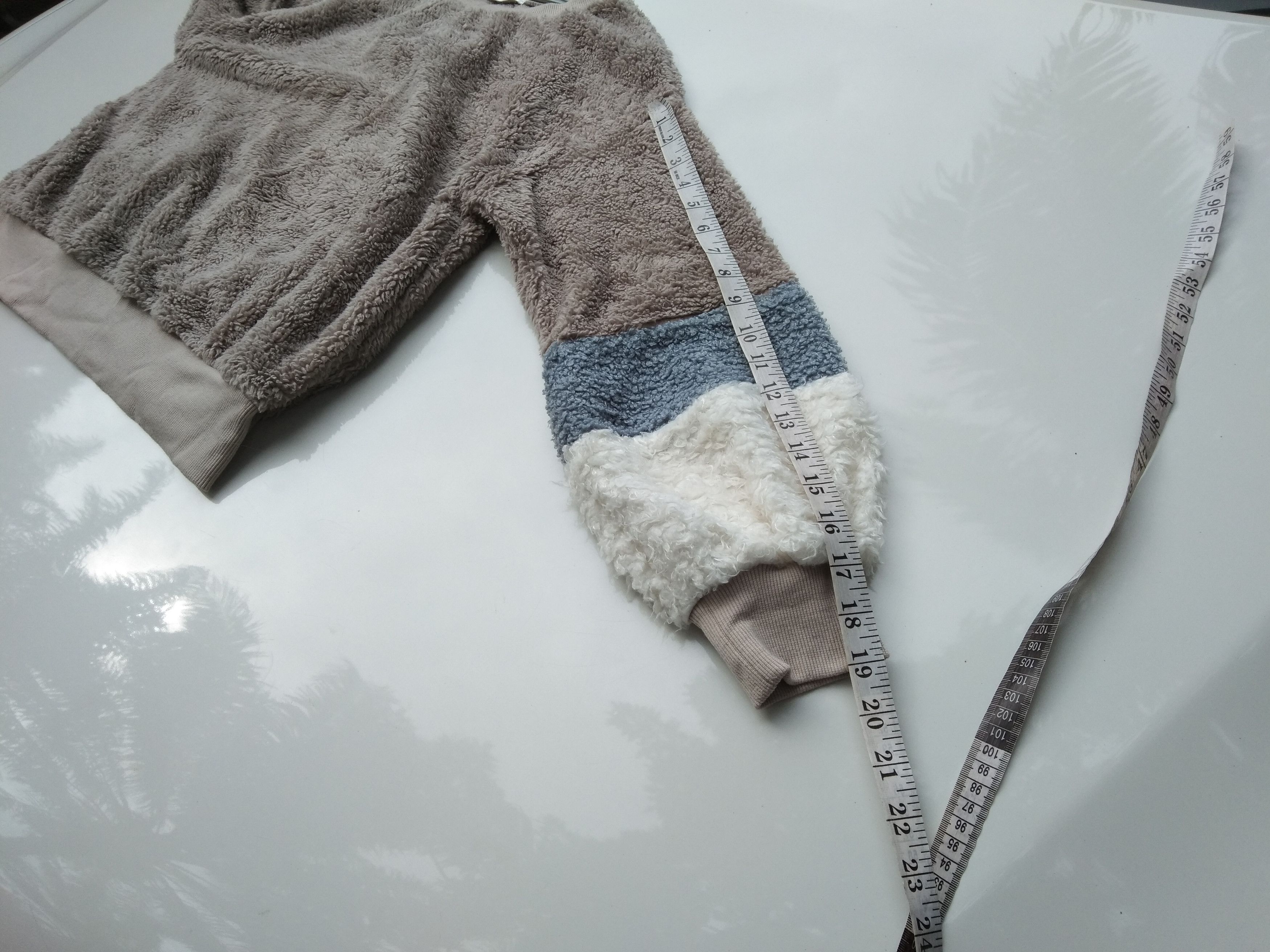 Japanese Brand Continuer de Nice Claup Faux fur Cropped Sweater Size M / US 6-8 / IT 42-44 - 11 Thumbnail