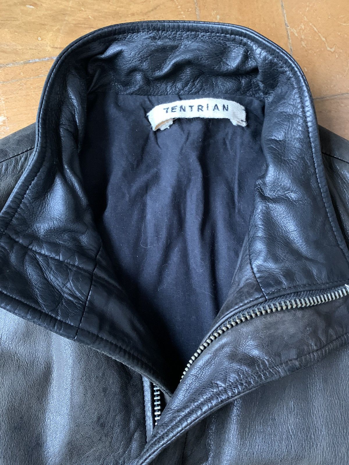 Lentrian Lentrian Brown on Black Distressed Lamb Leather Jacket Size US M / EU 48-50 / 2 - 7 Thumbnail