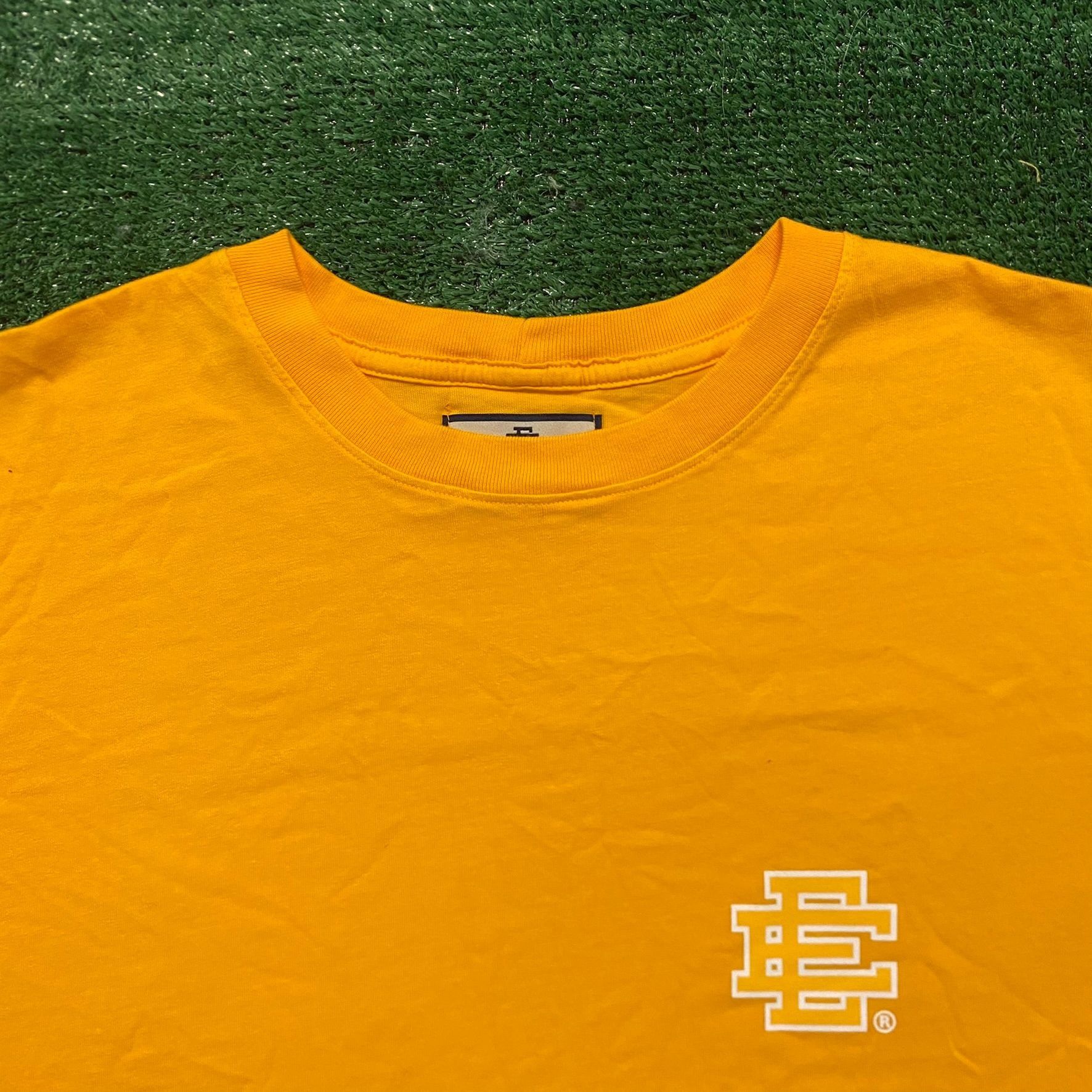 Eric Emanuel Eric Emanuel EE Monogram Basic Crewneck T-Shirt Size US XXL / EU 58 / 5 - 2 Thumbnail