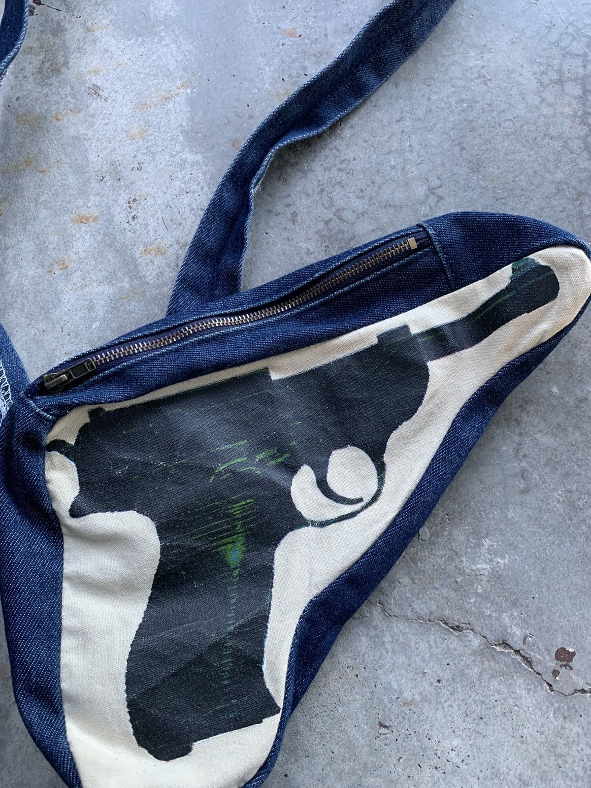 Handmade Handmade Bag Pistol Sling Bag Size ONE SIZE - 2 Thumbnail