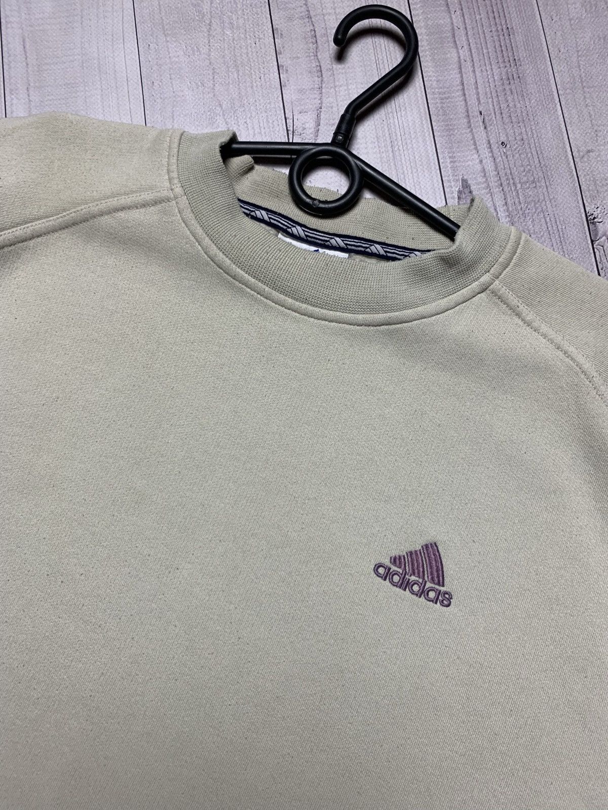 Adidas × Vintage Vintage sweatshirt adidas size L logo striped Size US L / EU 52-54 / 3 - 3 Thumbnail