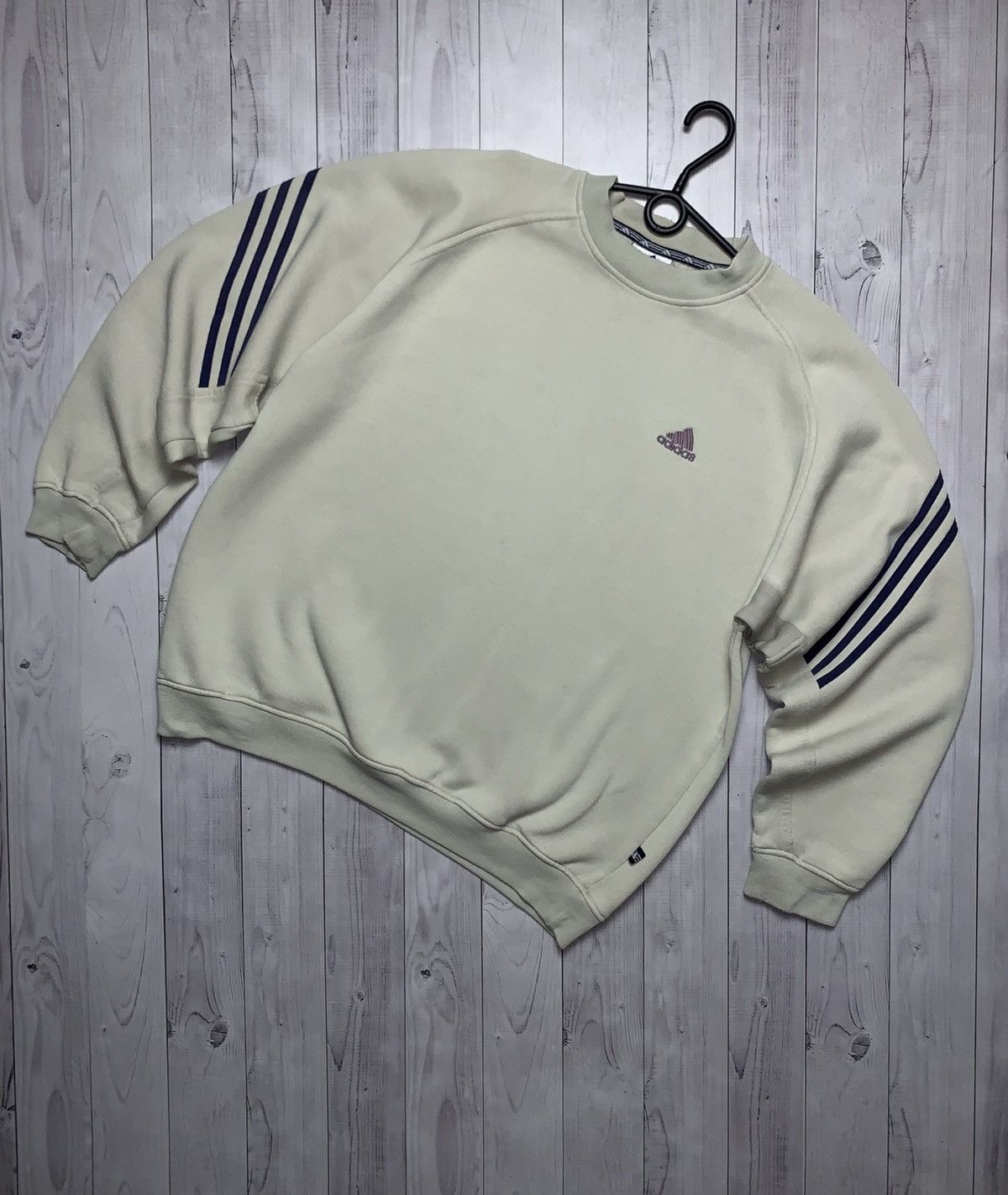 Adidas × Vintage Vintage sweatshirt adidas size L logo striped Size US L / EU 52-54 / 3 - 1 Thumbnail