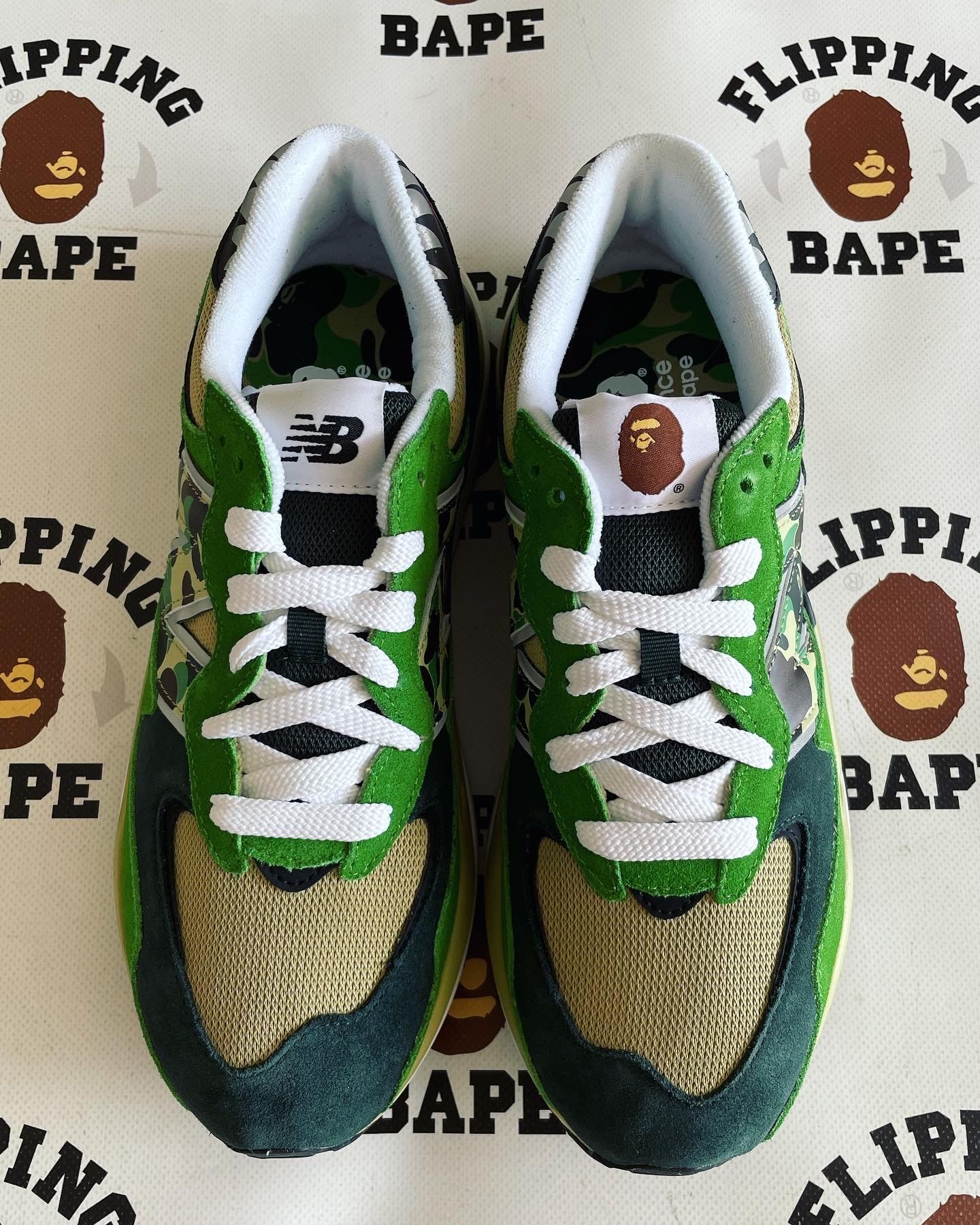 Bape × New Balance BAPE X NEW BALANCE 5740 Size US 8.5 / EU 41-42 - 6 Thumbnail