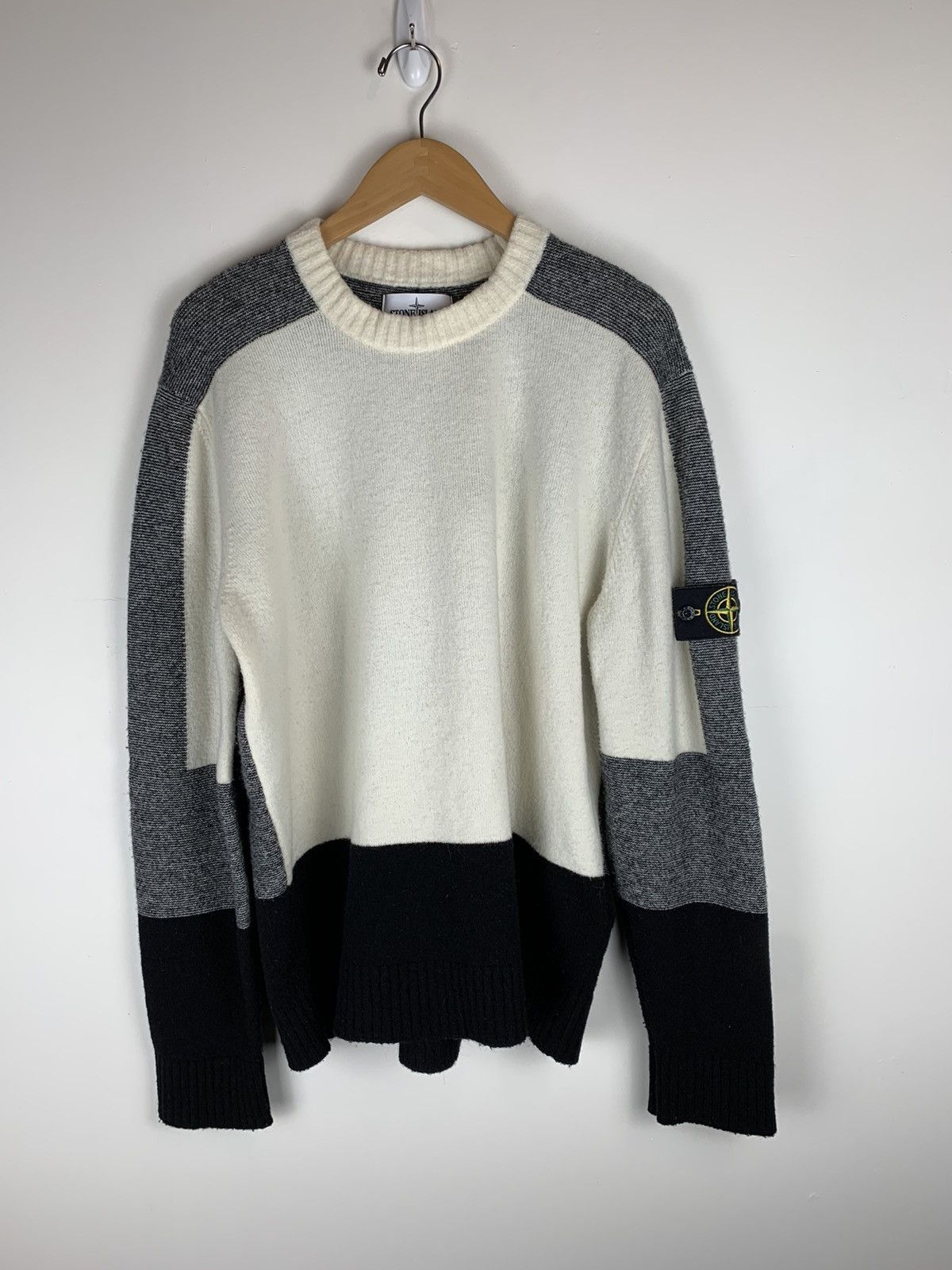 Stone Island Stone Island Knitwear Size US XL / EU 56 / 4 - 1 Thumbnail