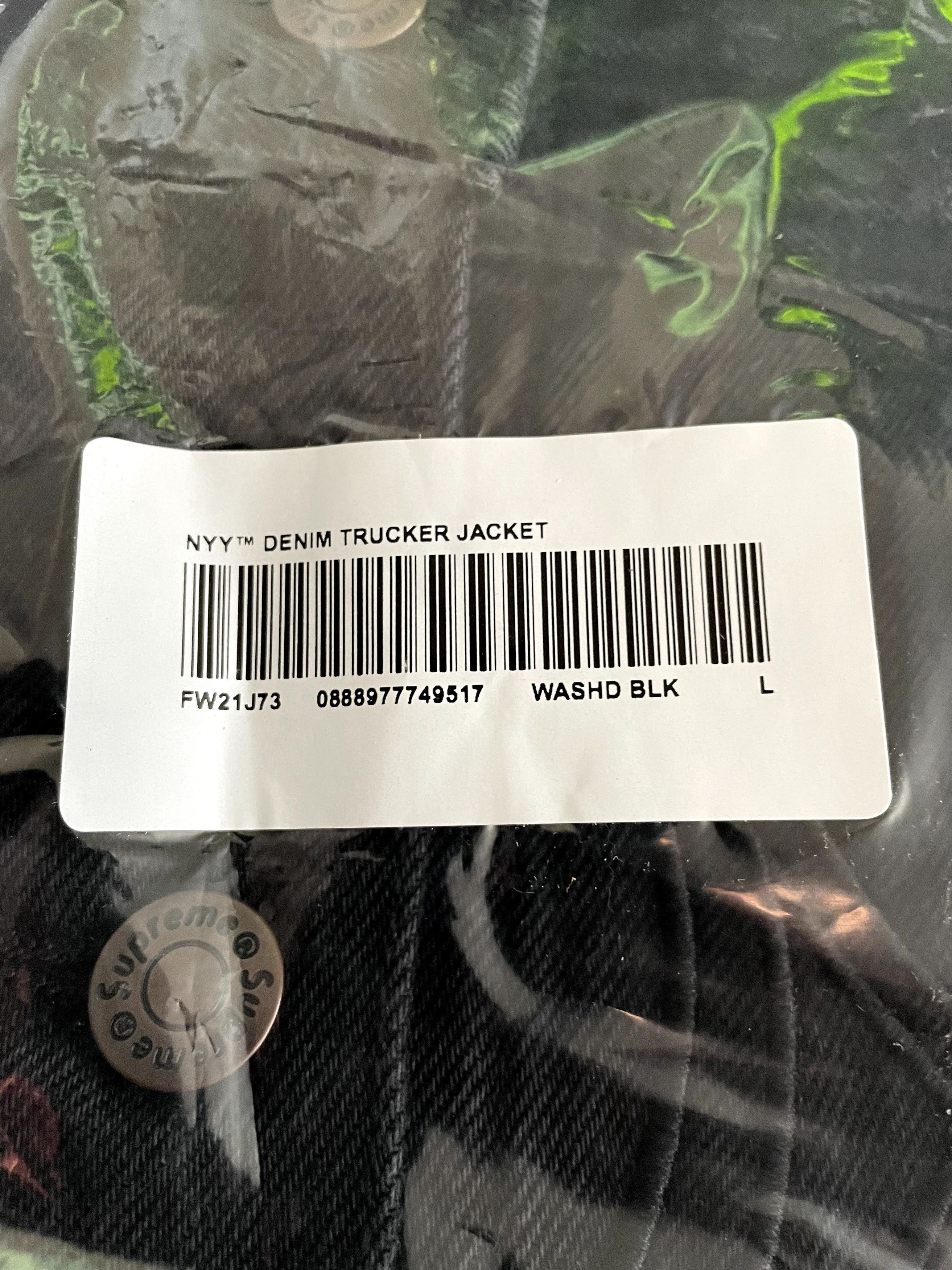 New York Yankees × Supreme Supreme New York Yankees Denim Trucker Jacket Black Large Size US L / EU 52-54 / 3 - 9 Thumbnail