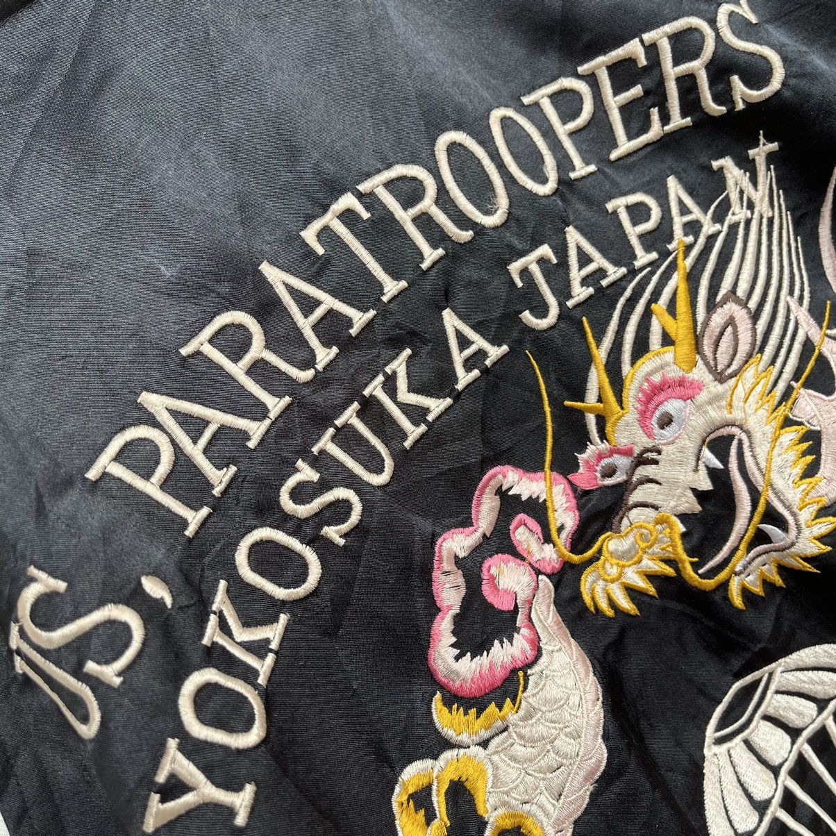 Vintage Vintage WW2 US Paratroopers 11th Airbone Sukajan Jacket Size US L / EU 52-54 / 3 - 21 Thumbnail