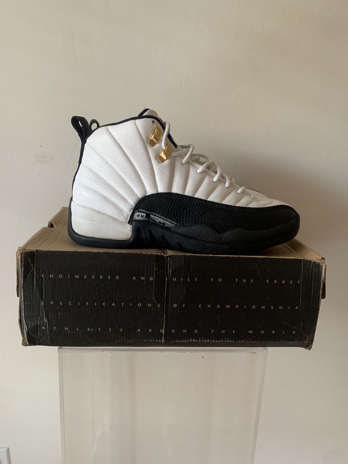 Jordan Brand OG Taxi 12 1996 Size US 9.5 / EU 42-43 - 3 Thumbnail