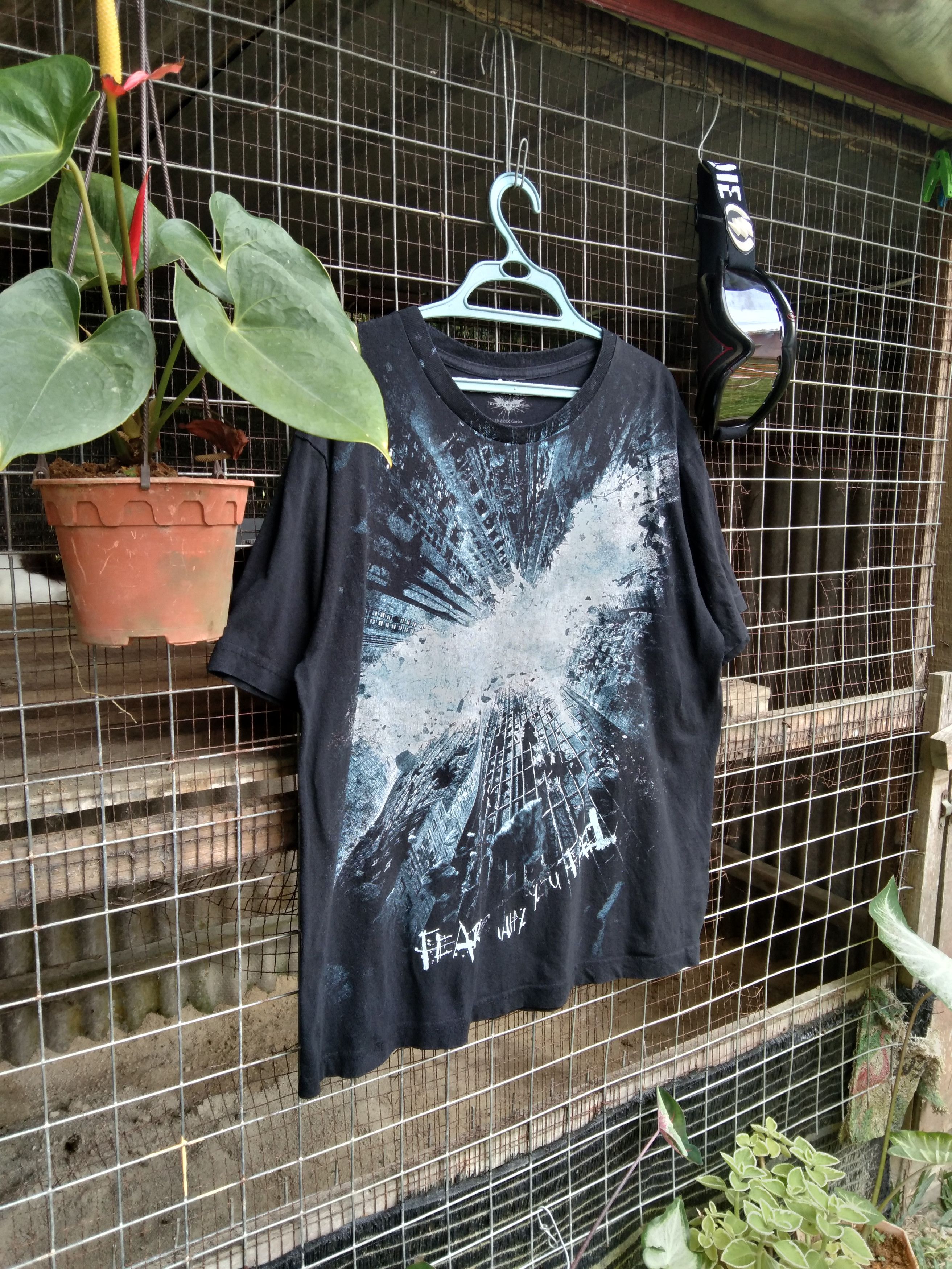 DC Comics BATMAN FEAR WHY U FAIL T-SHIRT Size US L / EU 52-54 / 3 - 1 Thumbnail
