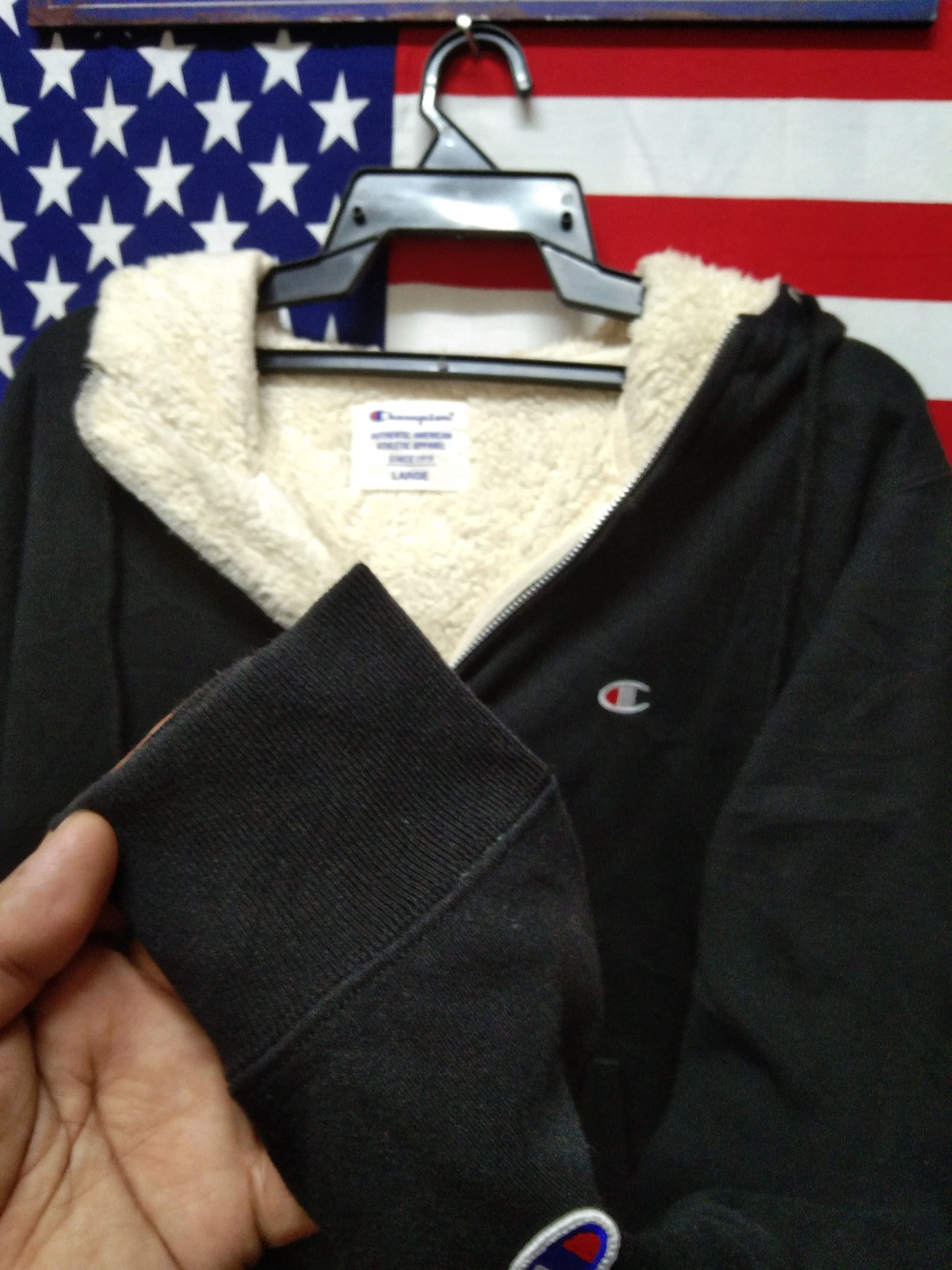 Champion WINTER CHAMPION HOODIE SHERPA JACKETA Size US L / EU 52-54 / 3 - 9 Thumbnail