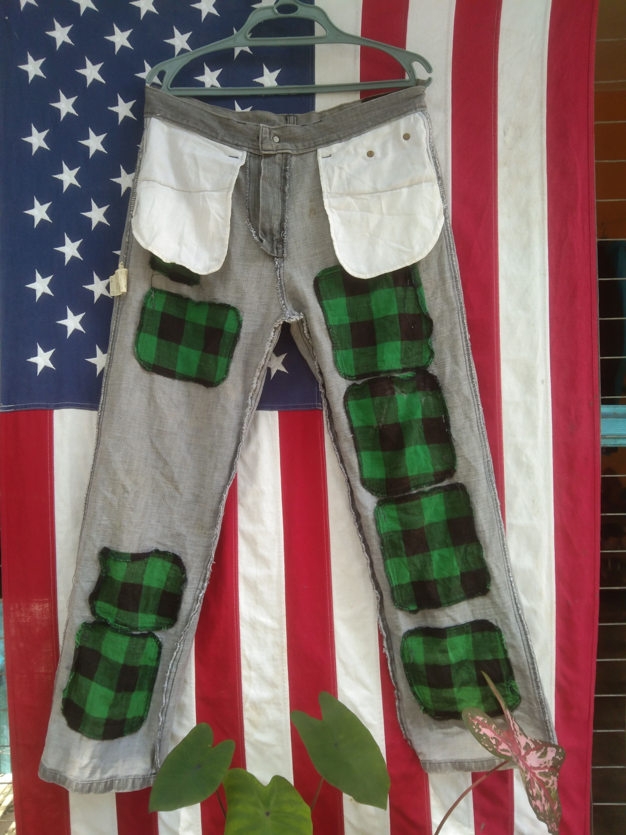 Designer × Japanese Brand 🔥 RARE 🔥CANDY STRIPPER DISTRESSED DENIM Size US 32 / EU 48 - 22 Thumbnail