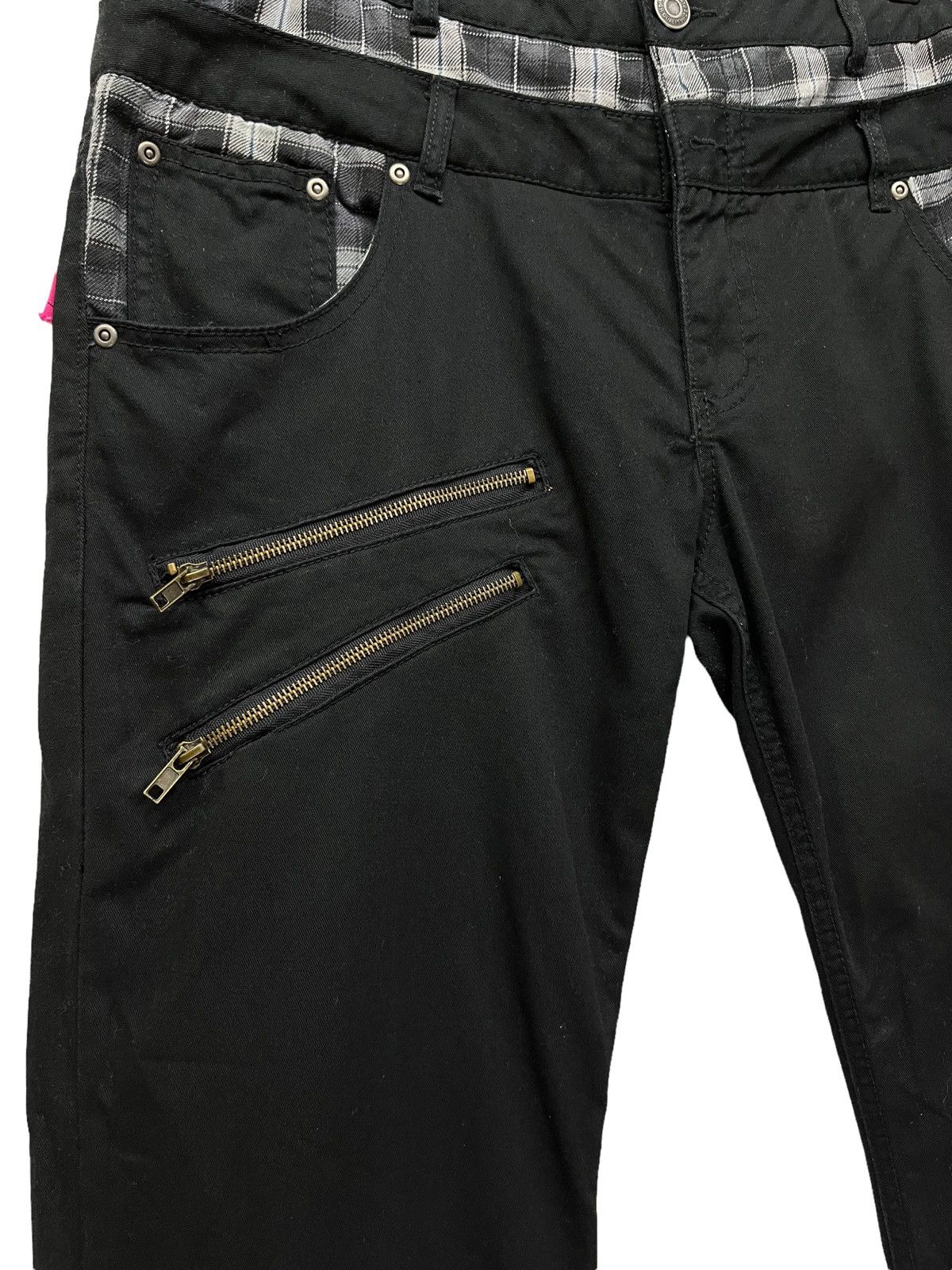 Japanese Brand RARE🔥Japanese Anime ANPANMAN Big Patch Double Waist Pants Size US 37 - 7 Thumbnail