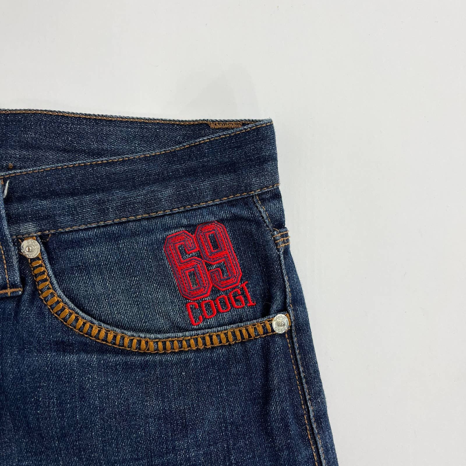 Coogi × Japanese Brand Vintage 90s Coogi Rap Style Essential Graphic Denim Jeans Size US 32 / EU 48 - 5 Thumbnail