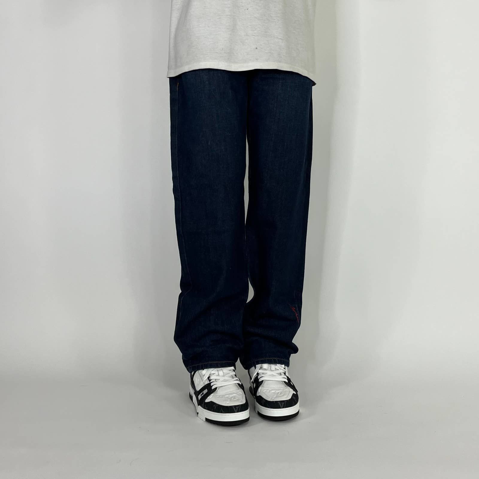 Coogi × Japanese Brand Vintage 90s Coogi Rap Style Essential Graphic Denim Jeans Size US 32 / EU 48 - 2 Thumbnail