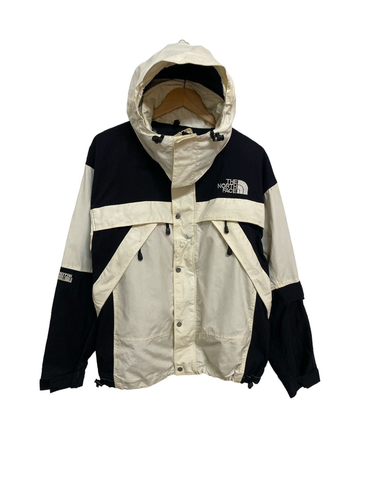 The North Face Vintage The North Face Jacket Dermizax Extreme Light Jacket Size US L / EU 52-54 / 3 - 2 Thumbnail