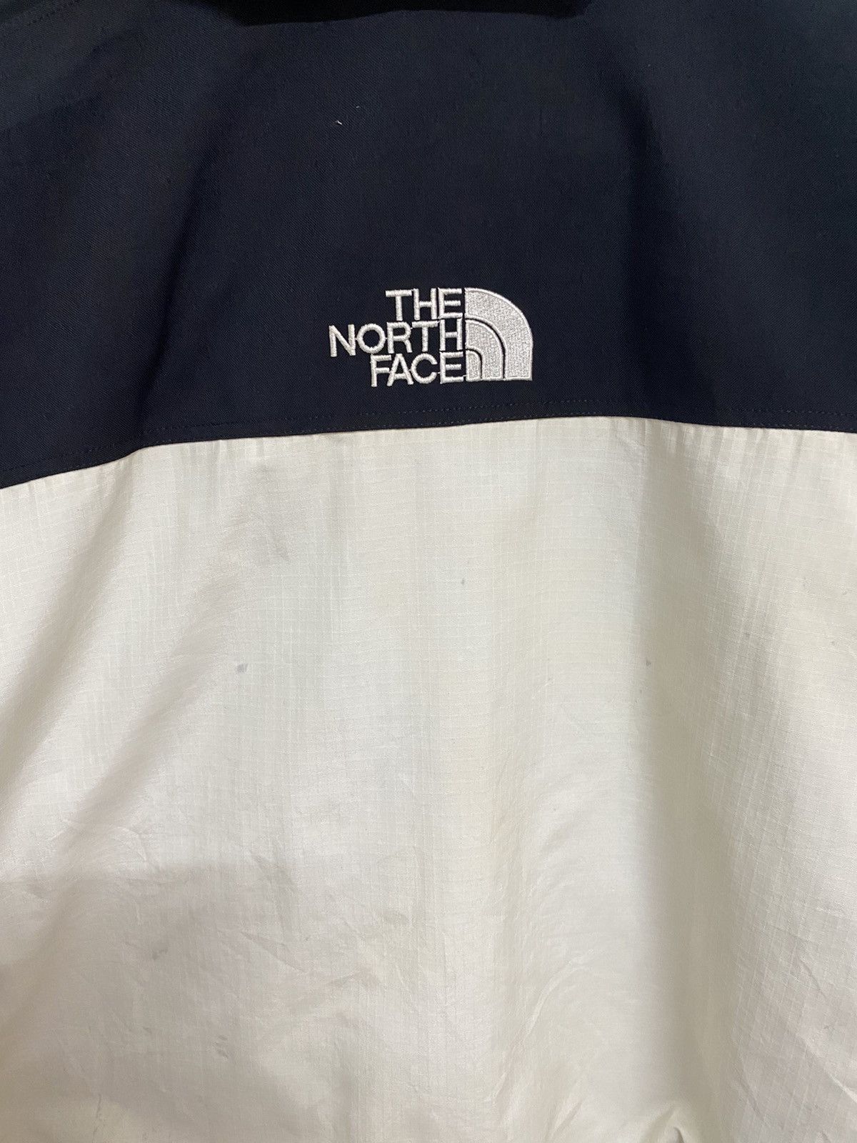 The North Face Vintage The North Face Jacket Dermizax Extreme Light Jacket Size US L / EU 52-54 / 3 - 8 Thumbnail