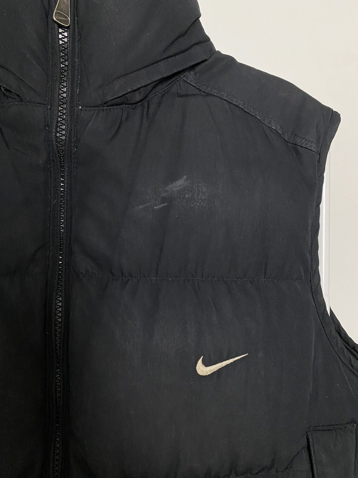Nike × Vintage Nike vintage black puffer vest small swoosh 2000s Size US S / EU 44-46 / 1 - 2 Thumbnail