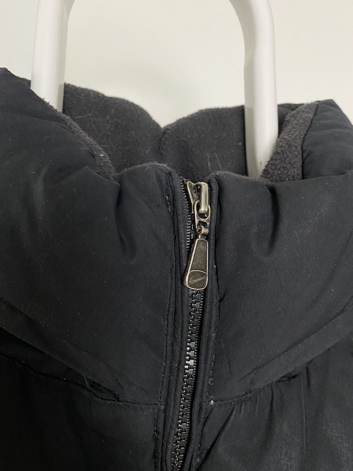 Nike × Vintage Nike vintage black puffer vest small swoosh 2000s Size US S / EU 44-46 / 1 - 3 Thumbnail