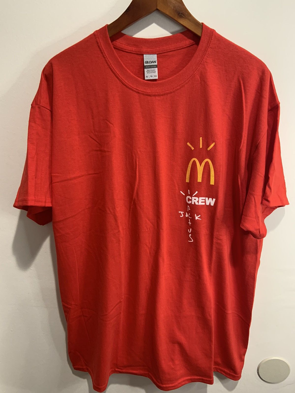 Travis Scott Travis scott mcdonalds tee Size US L / EU 52-54 / 3 - 1 Thumbnail